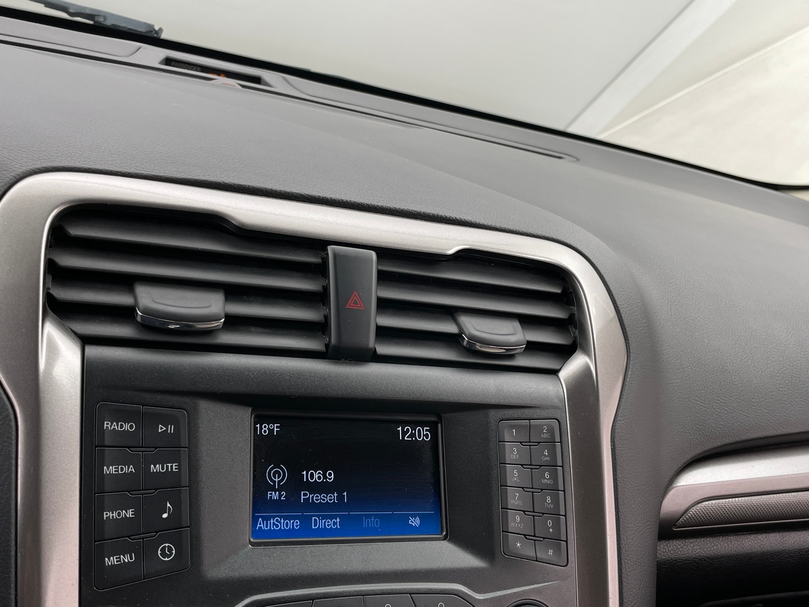 Thumbnail: 2019 Ford Fusion - 4