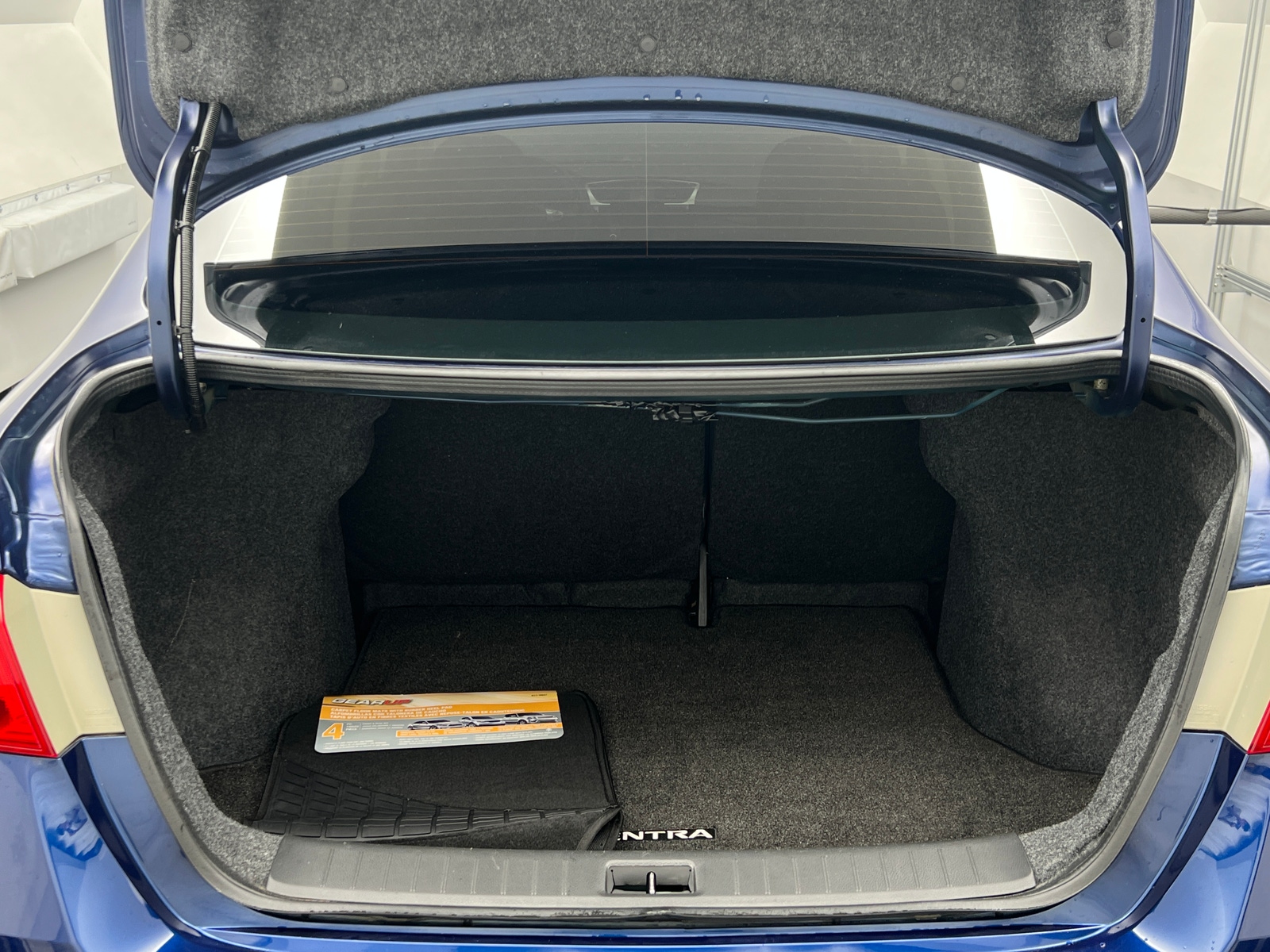 Thumbnail: 2019 Nissan Sentra - 7