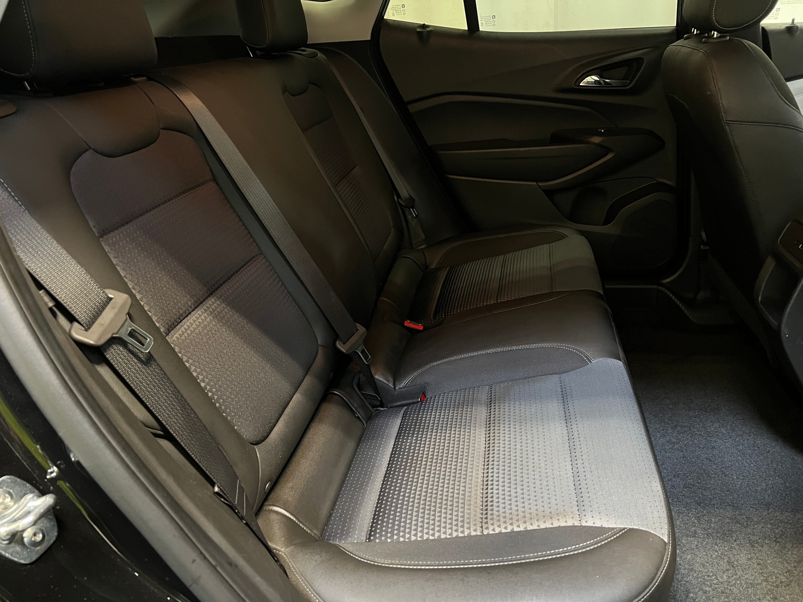 Thumbnail: 2025 Chevrolet Trax - 6