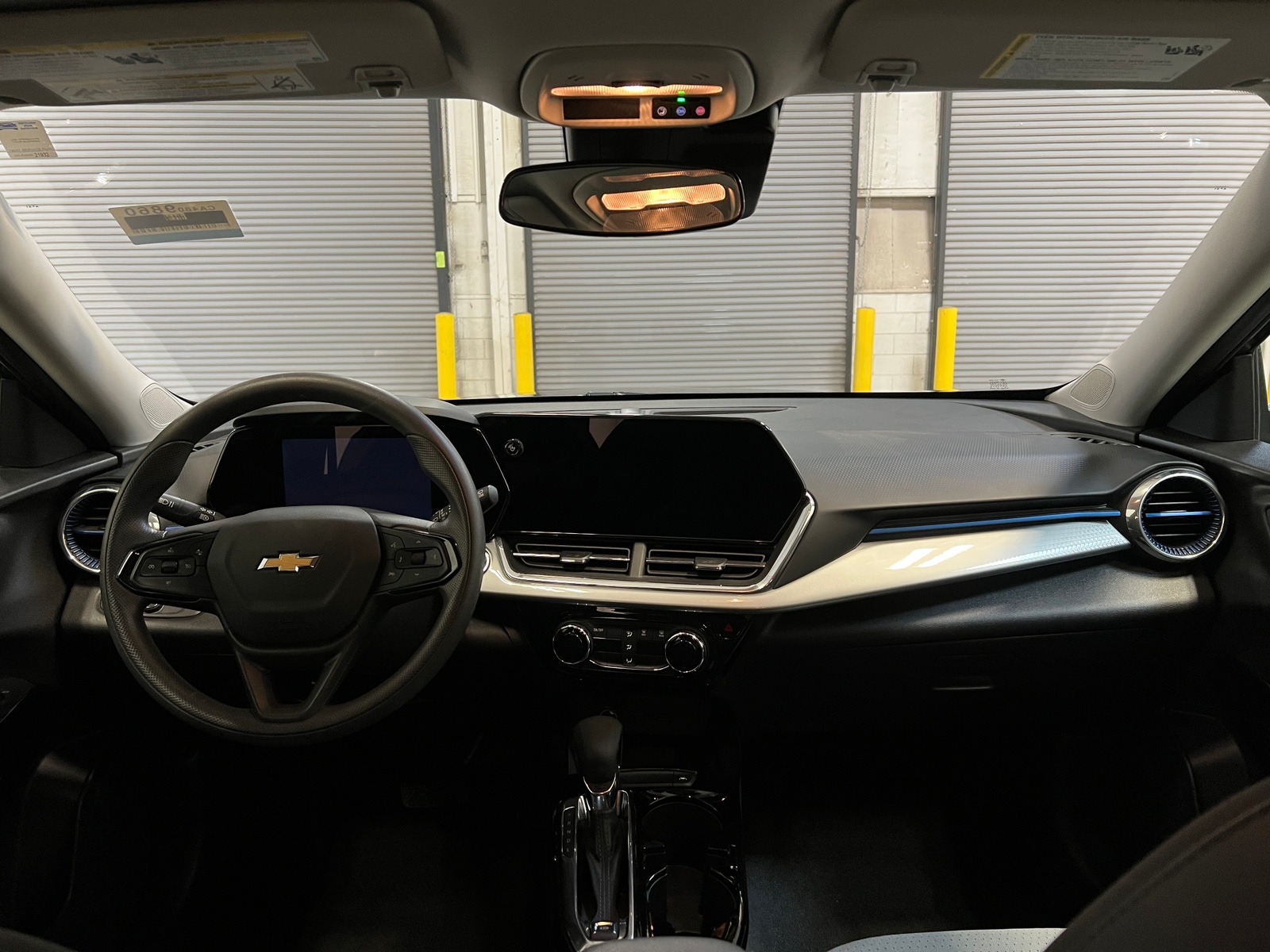 Thumbnail: 2025 Chevrolet Trax - 3