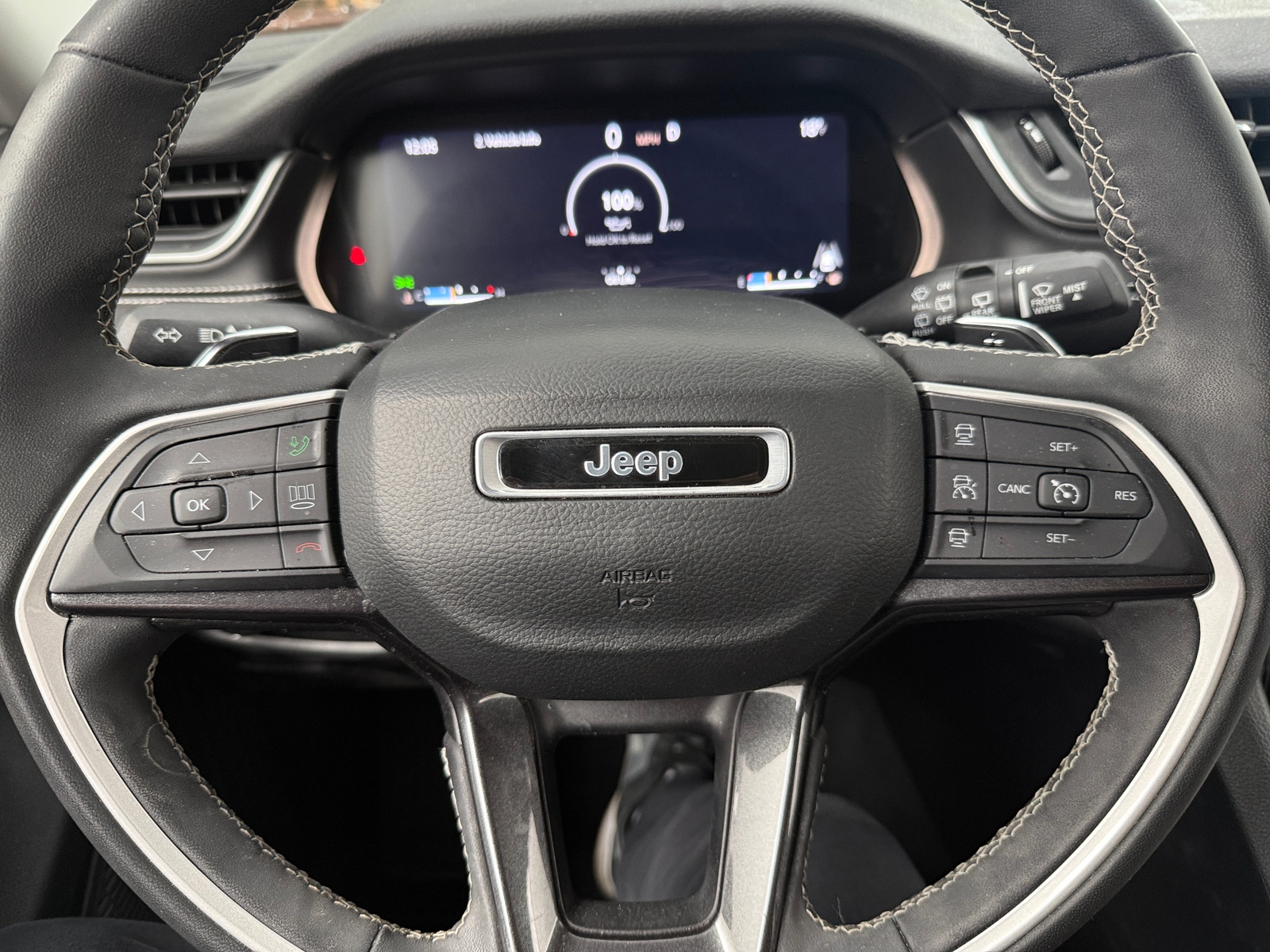 Thumbnail: 2023 Jeep Grand Cherokee - 5