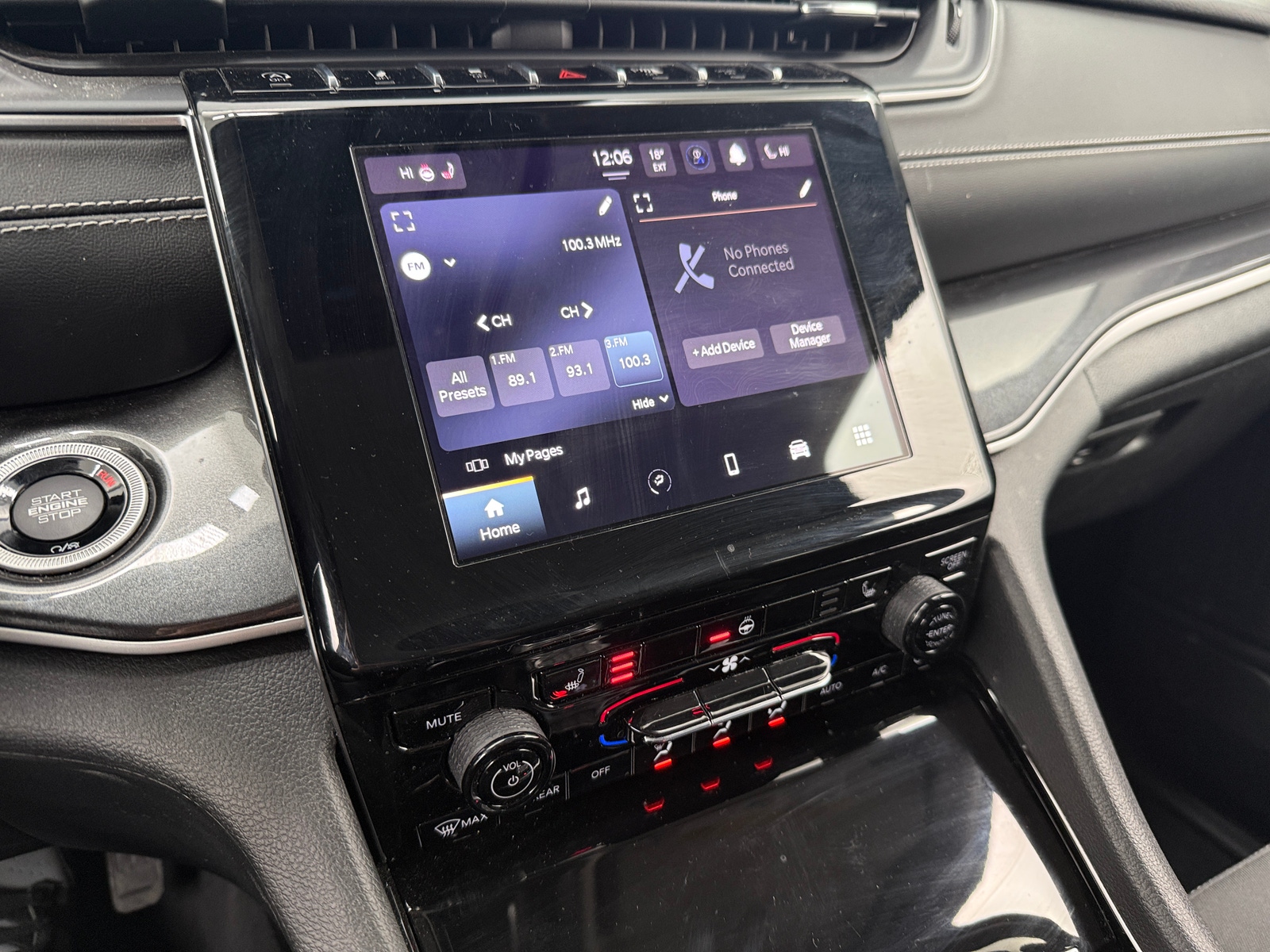 Thumbnail: 2023 Jeep Grand Cherokee - 4