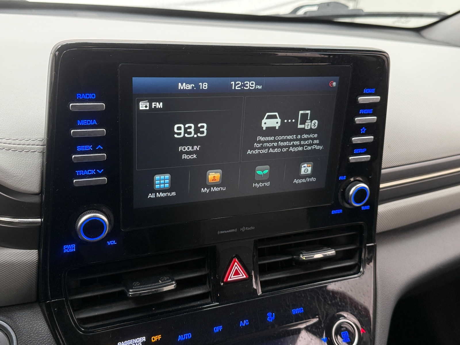 Thumbnail: 2020 Hyundai Ioniq - 4