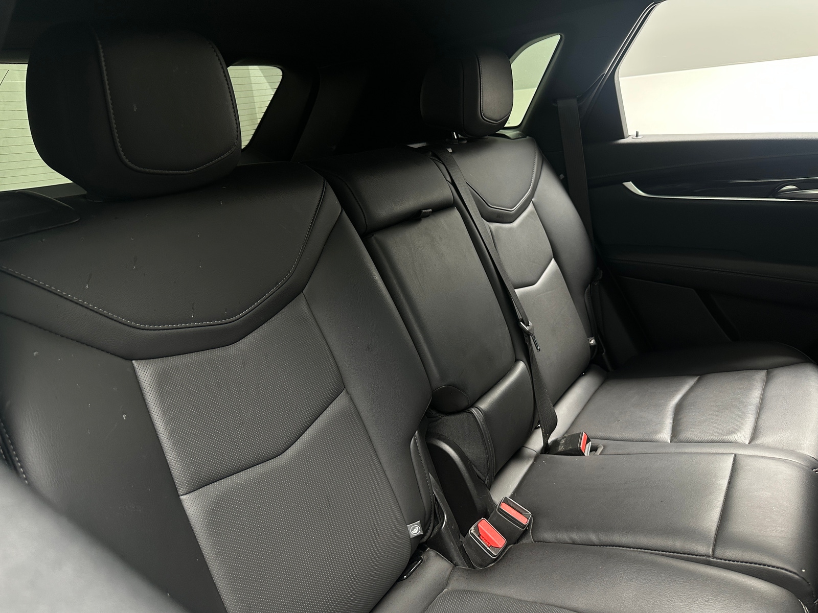 Thumbnail: 2024 Cadillac XT5 - 5