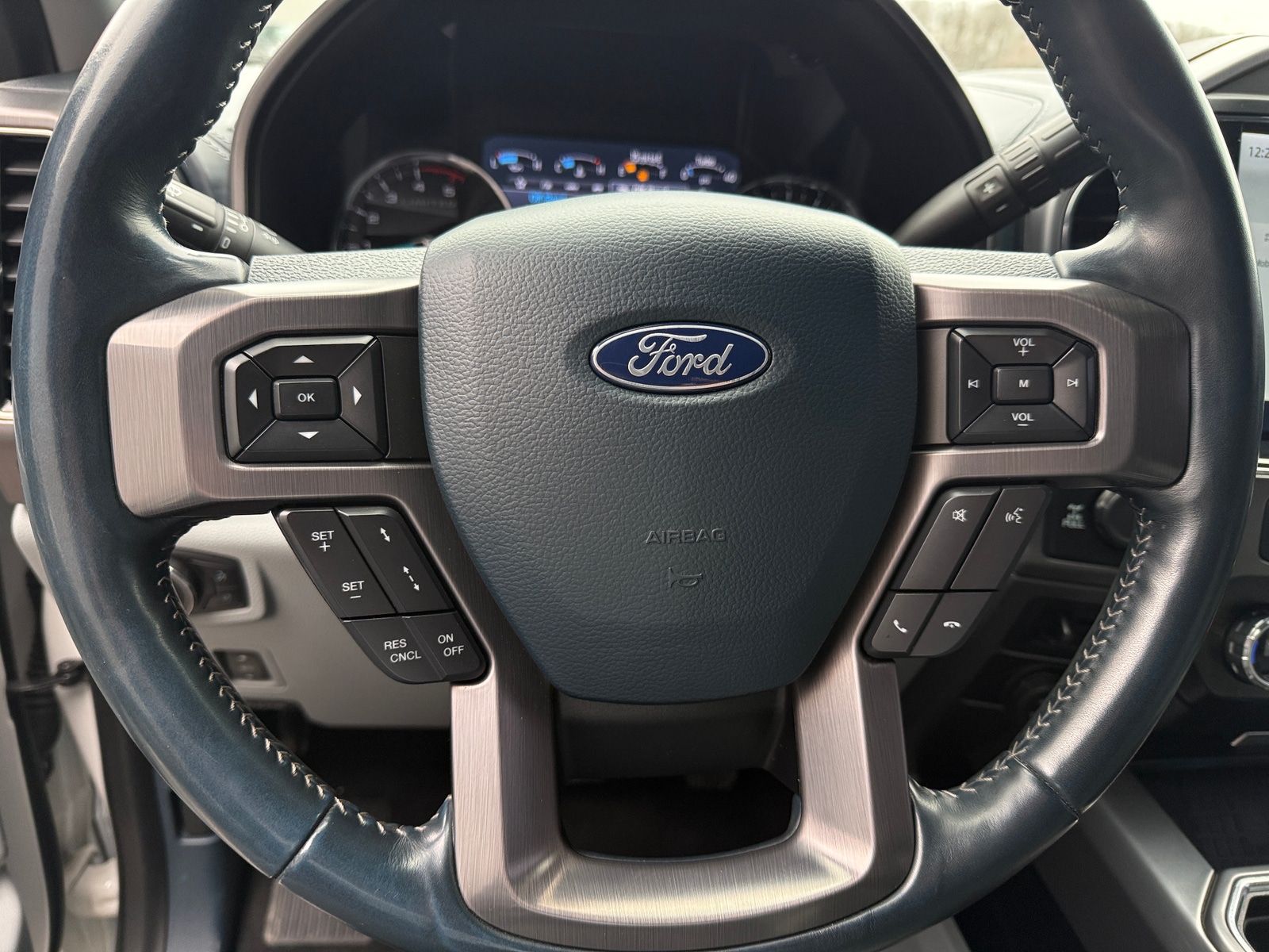 Thumbnail: 2022 Ford Econoline - 5