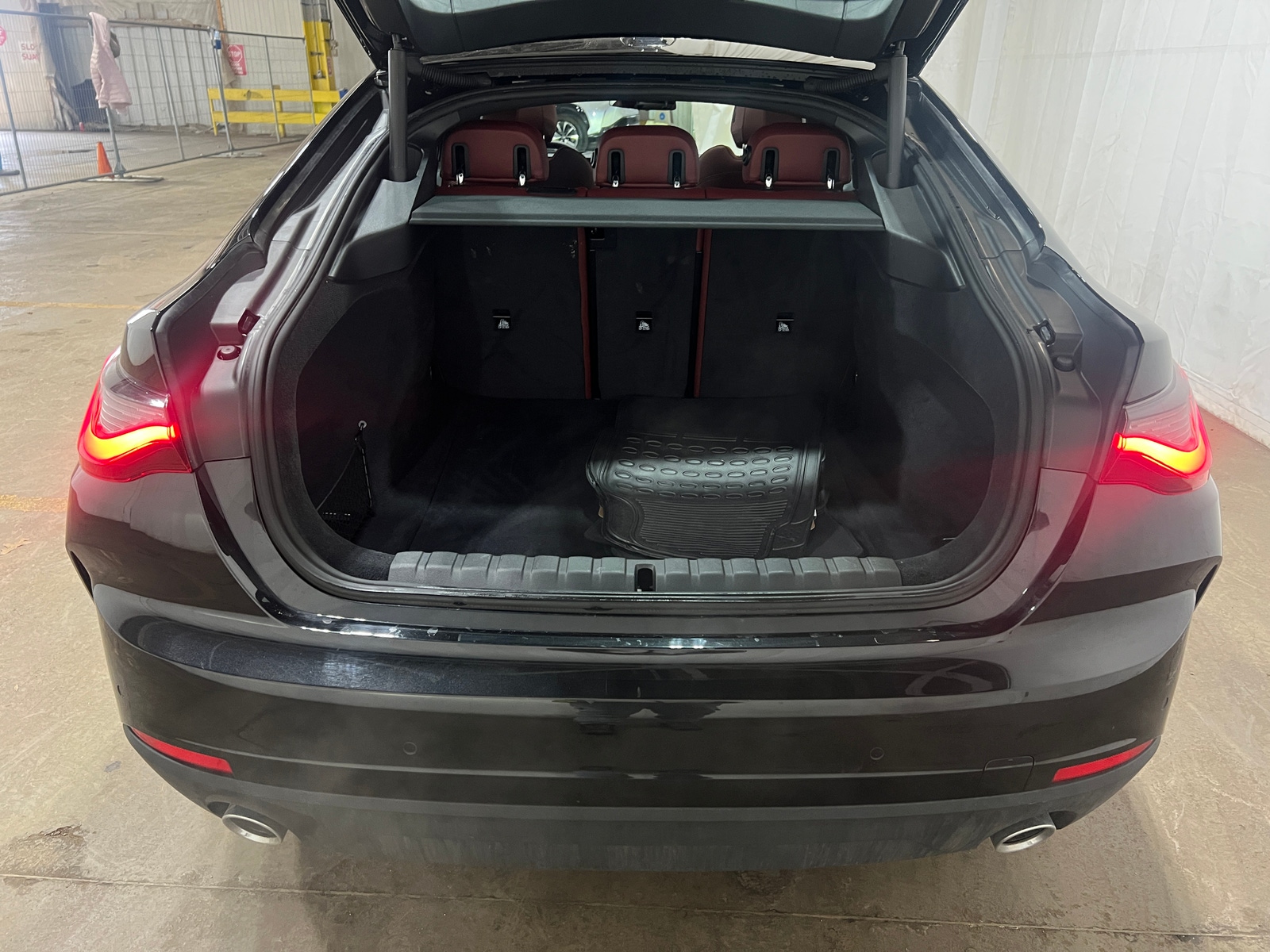 Thumbnail: 2025 BMW 4 Series - 6