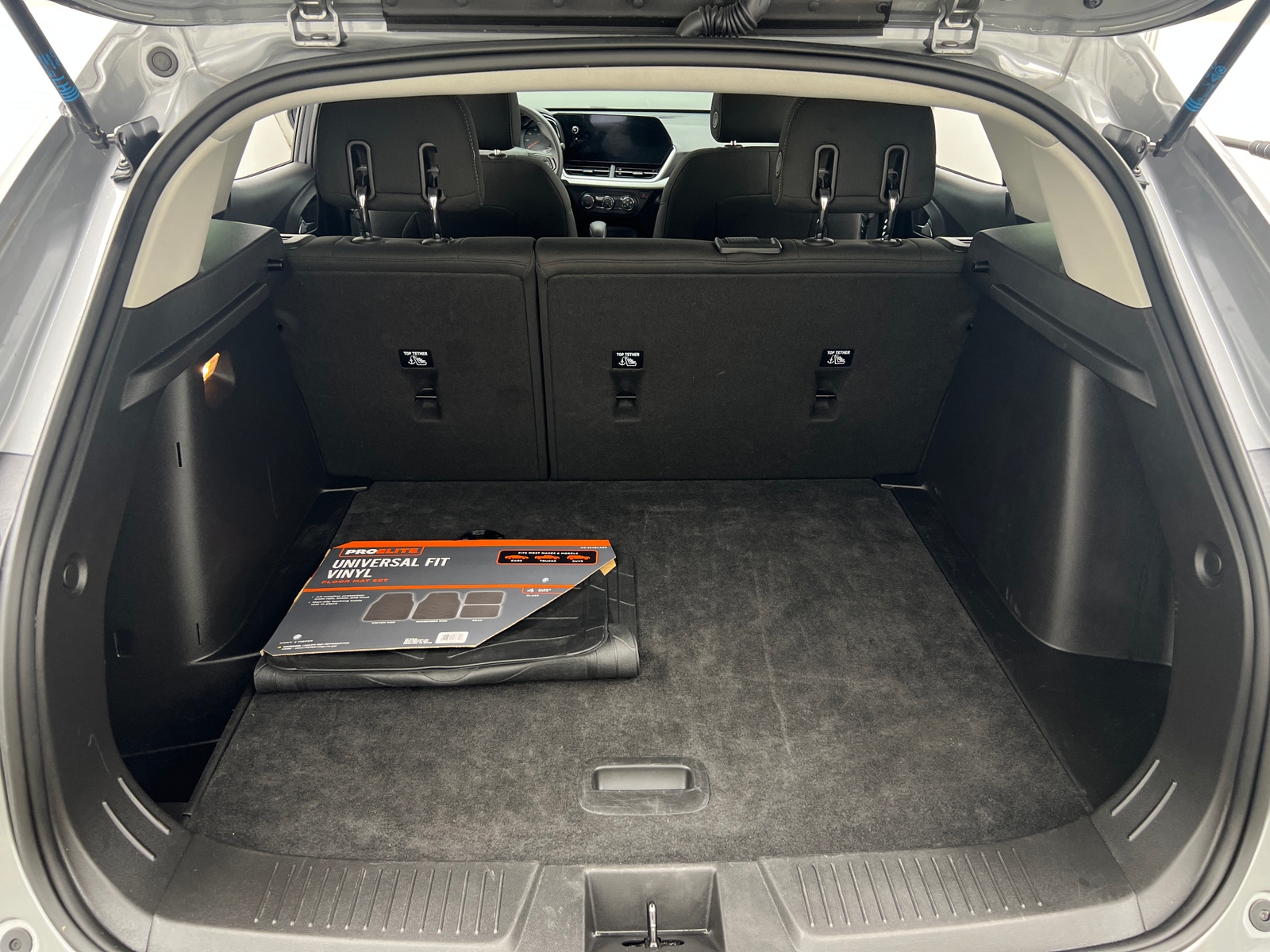 Thumbnail: 2025 Chevrolet Trax - 7