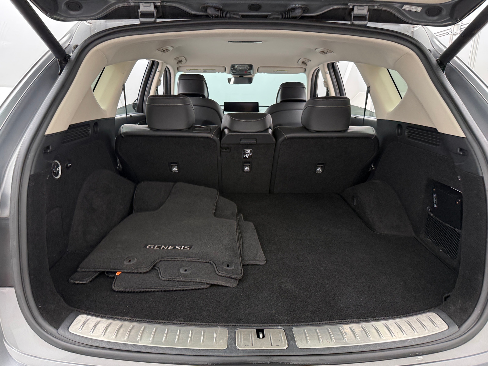 Thumbnail: 2024 Genesis GV80 - 6