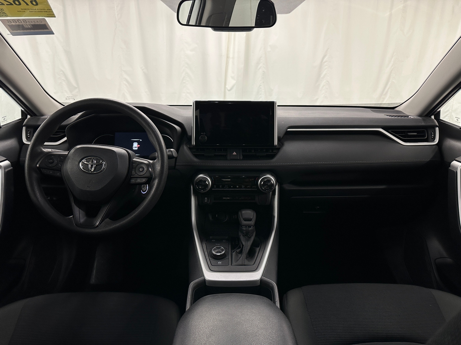 Thumbnail: 2025 Toyota RAV4 - 3