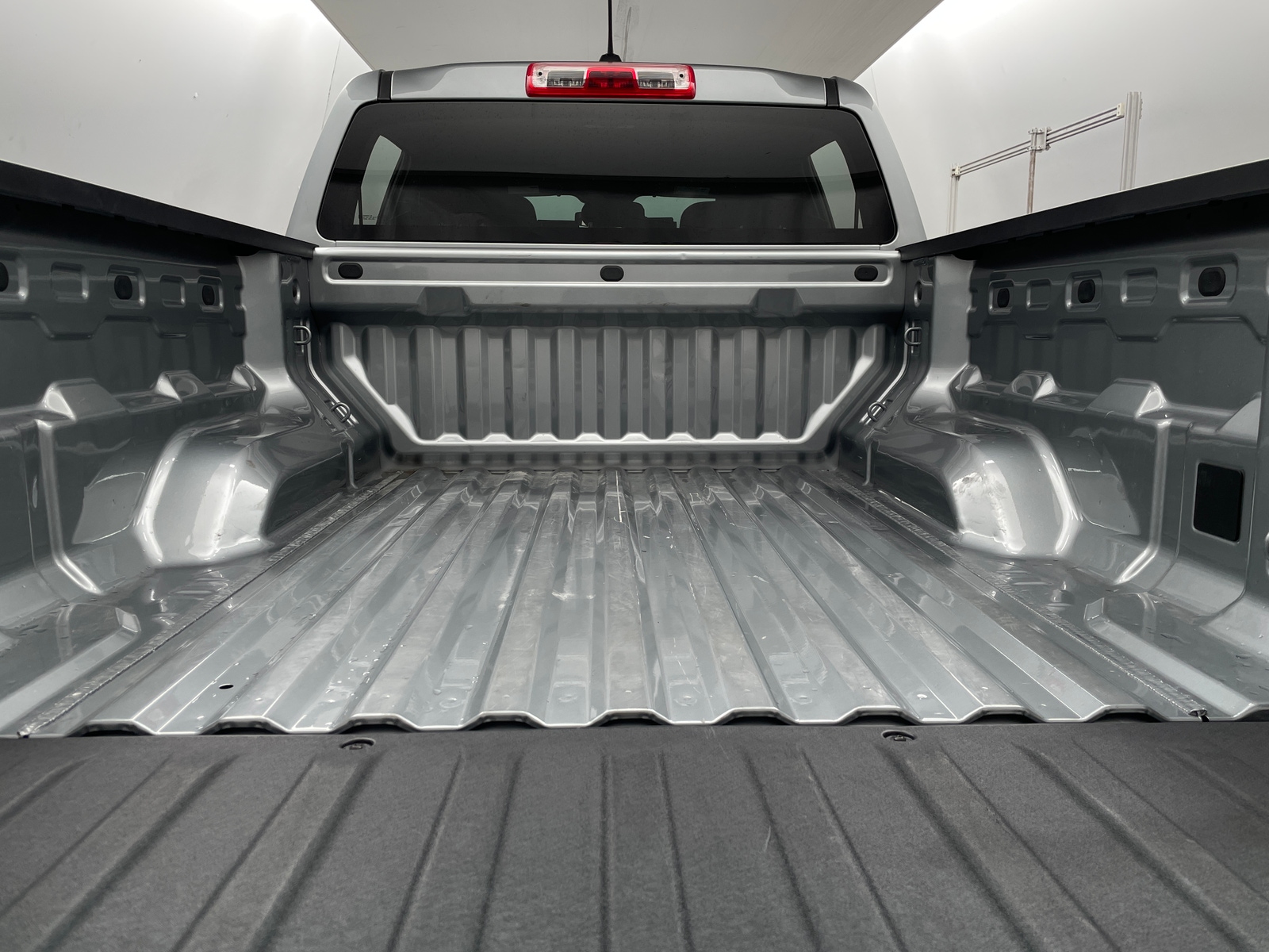 Thumbnail: 2023 Chevrolet Colorado - 7