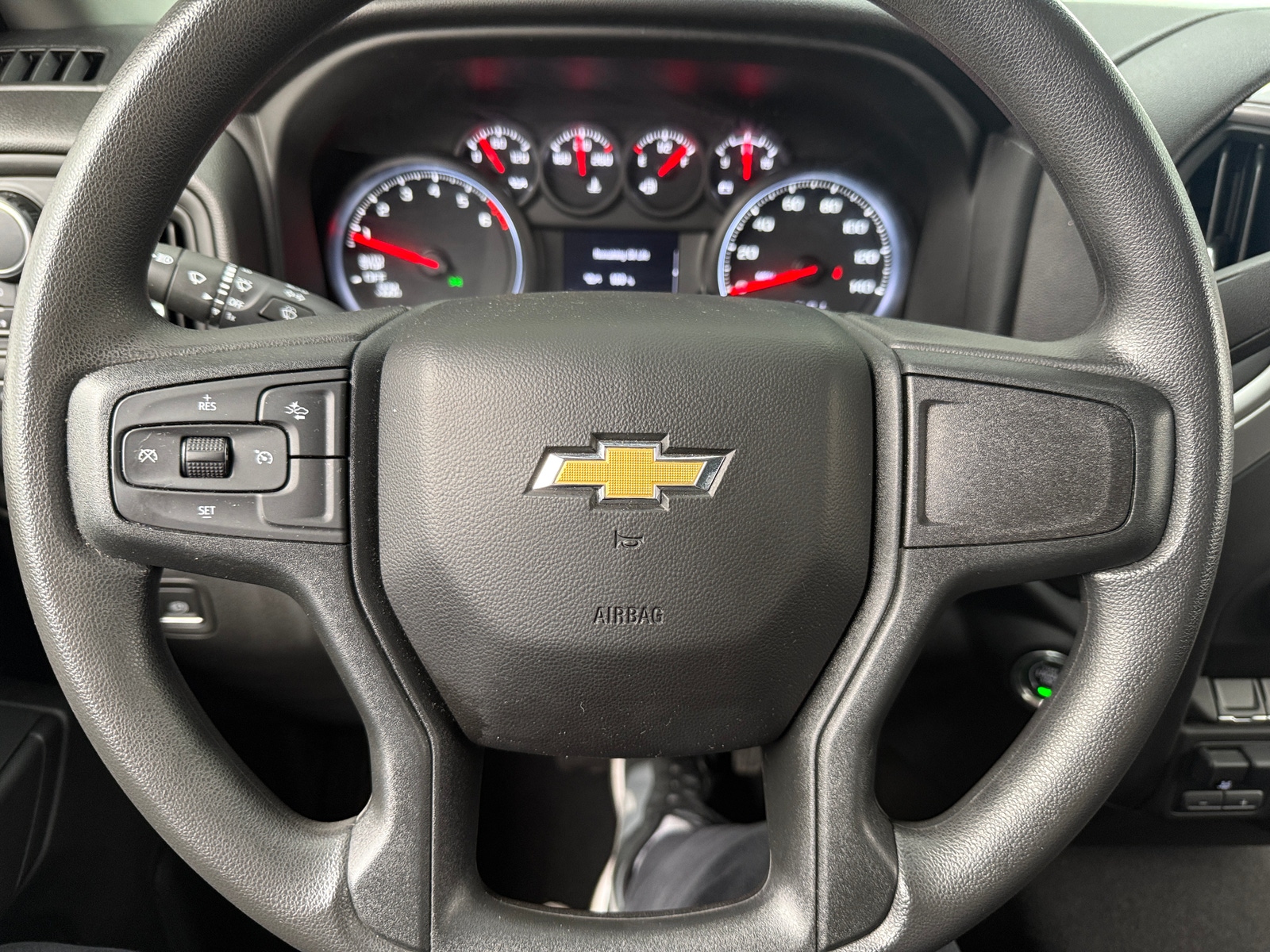 Thumbnail: 2024 Chevrolet Silverado 1500 - 5
