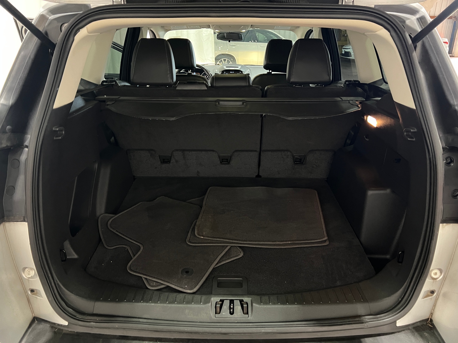 Thumbnail: 2017 Ford Escape - 6