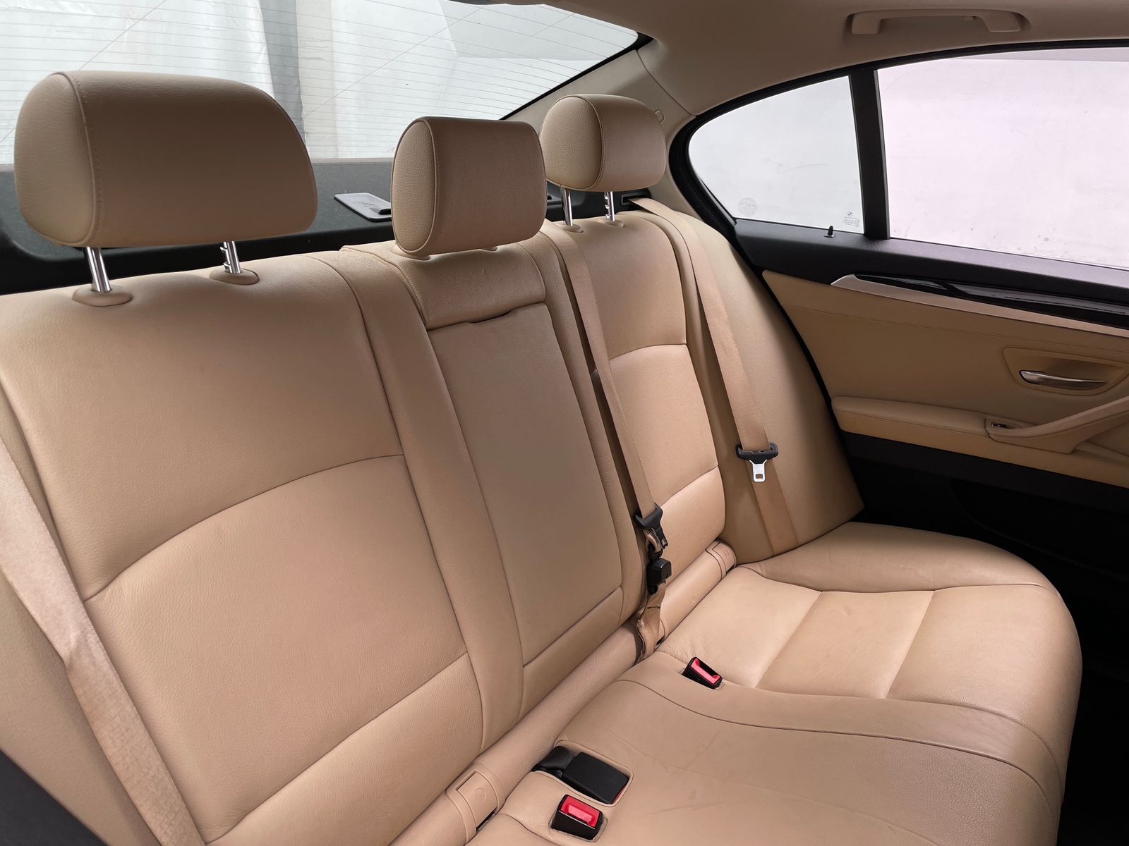 Thumbnail: 2016 BMW 5 Series - 5