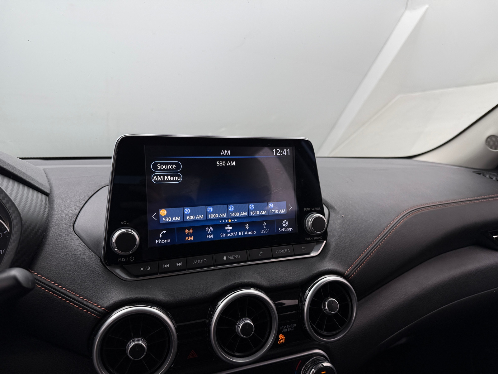 Thumbnail: 2021 Nissan Sentra - 4