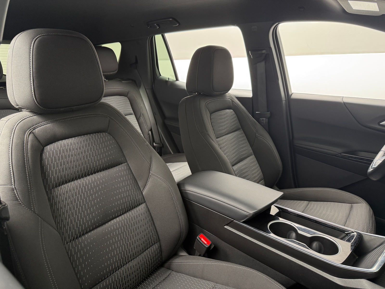 Thumbnail: 2025 Chevrolet Equinox - 2