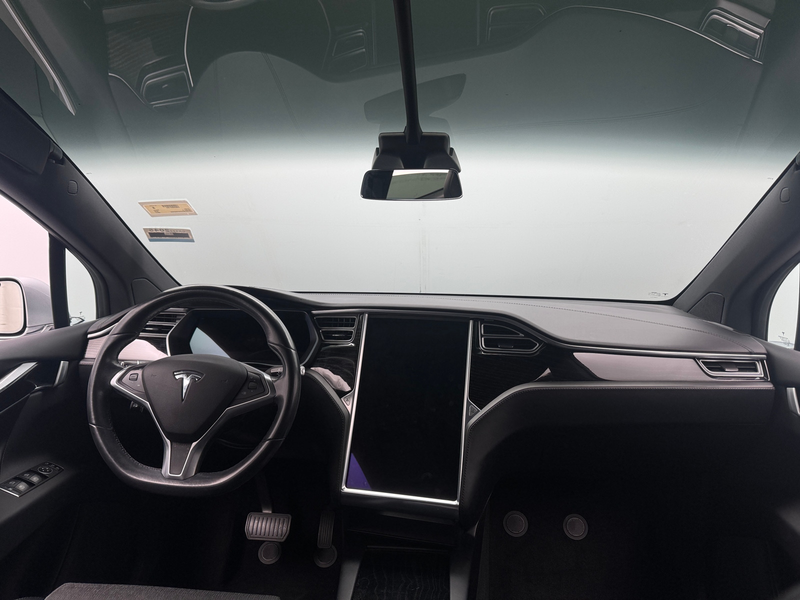 Thumbnail: 2017 Tesla Model X - 3