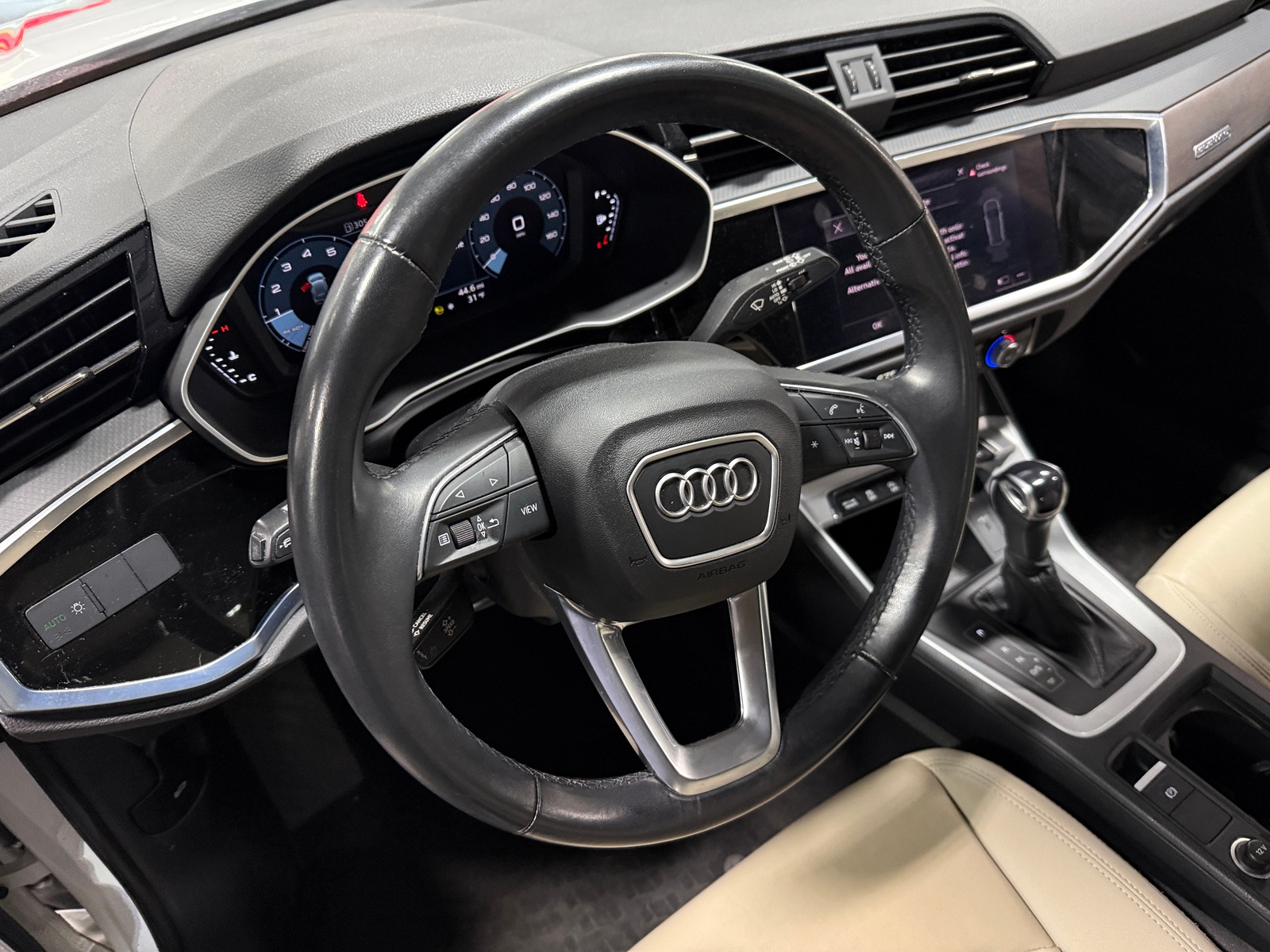 Thumbnail: 2022 Audi Q3 - 4