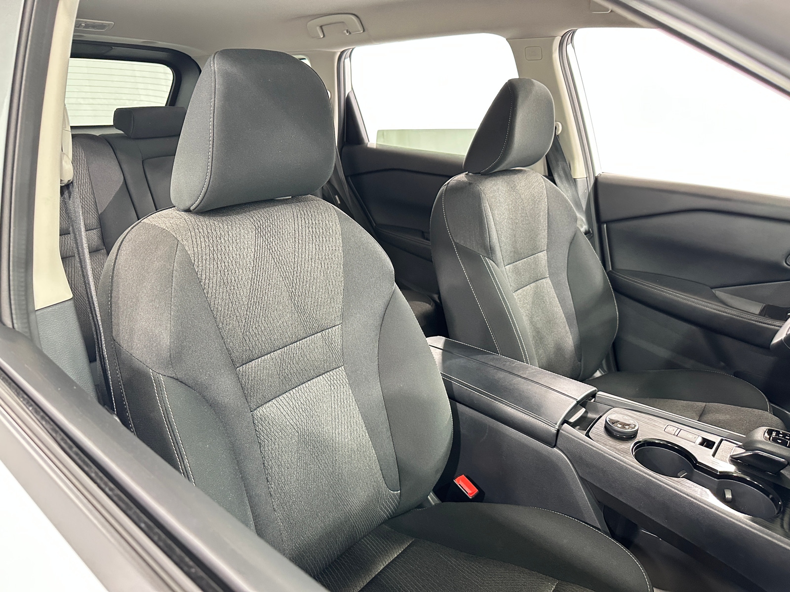 Thumbnail: 2025 Nissan Rogue - 2