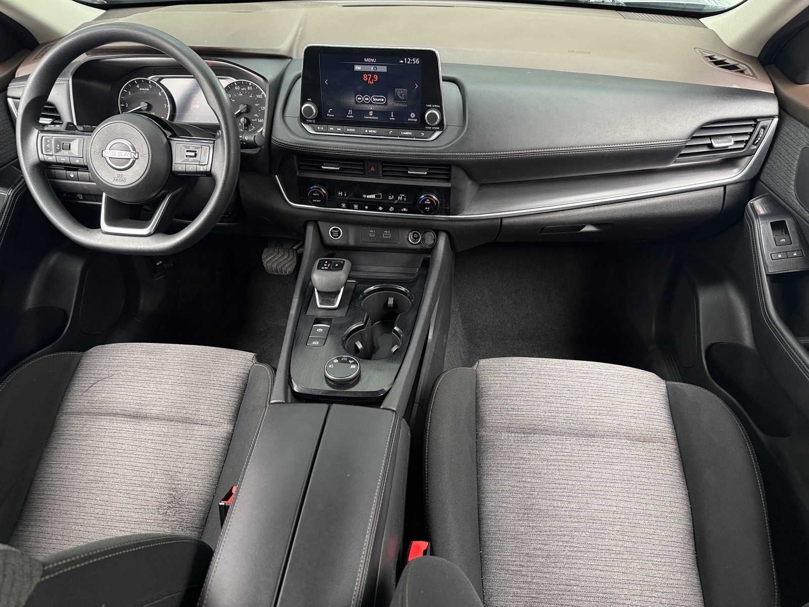 Thumbnail: 2023 Nissan Rogue - 3