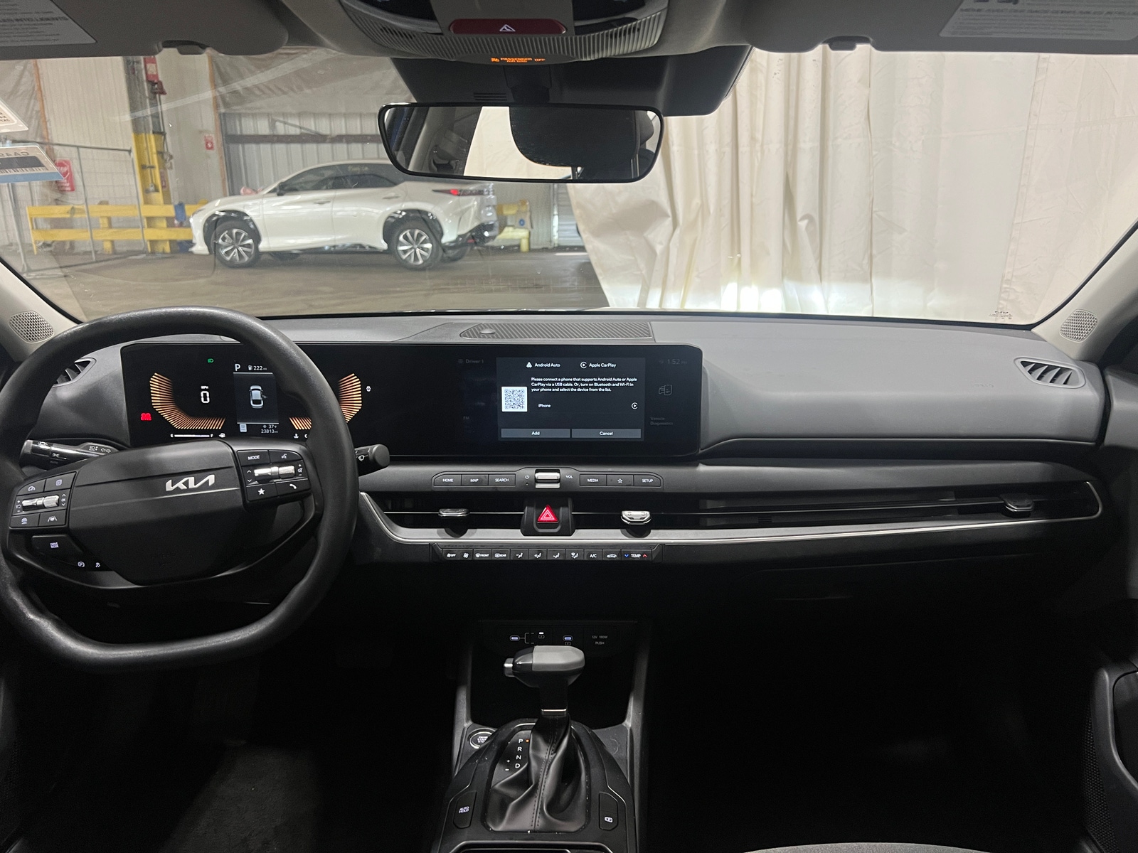 Thumbnail: 2025 Kia K4 - 3