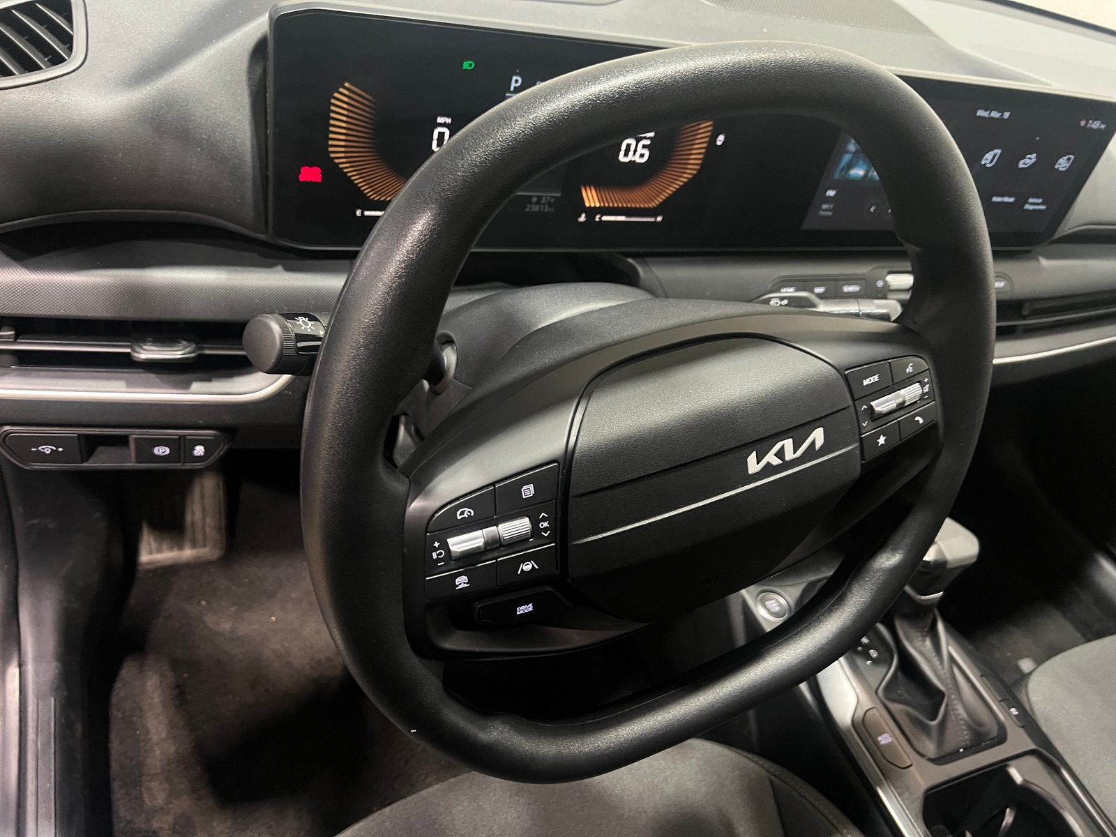 Thumbnail: 2025 Kia K4 - 5