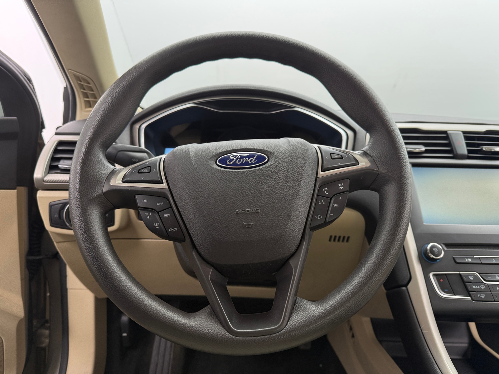 Thumbnail: 2016 Ford Fusion - 5