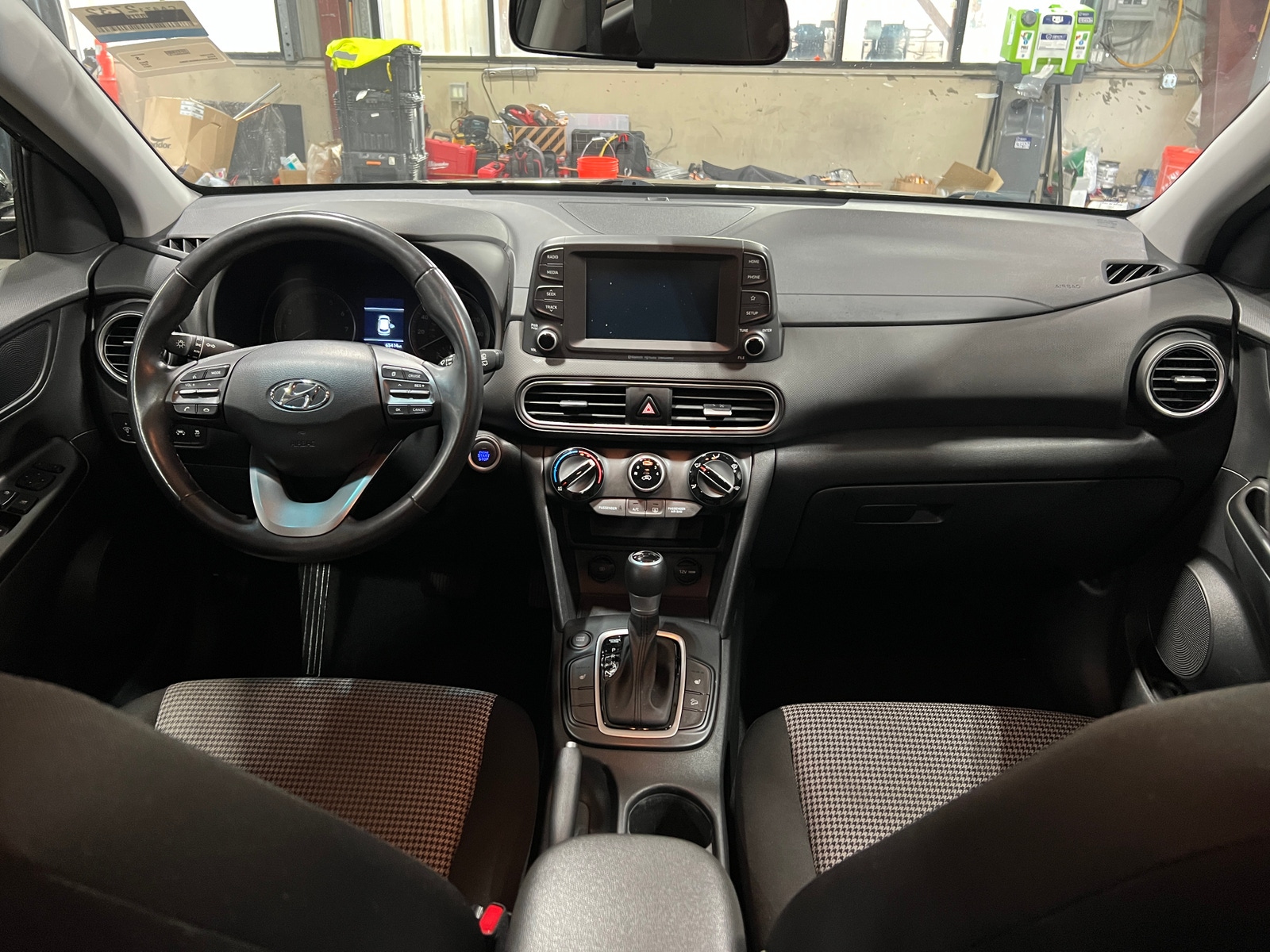 Thumbnail: 2021 Hyundai Kona - 3