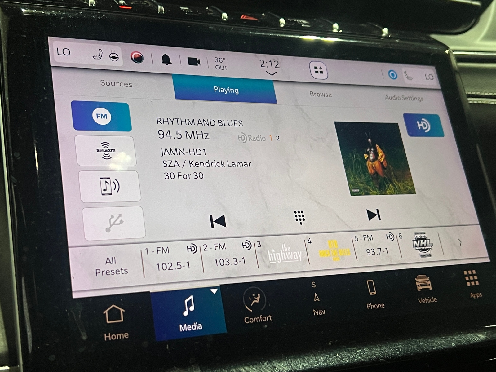 Thumbnail: 2022 Jeep Grand Cherokee L - 3