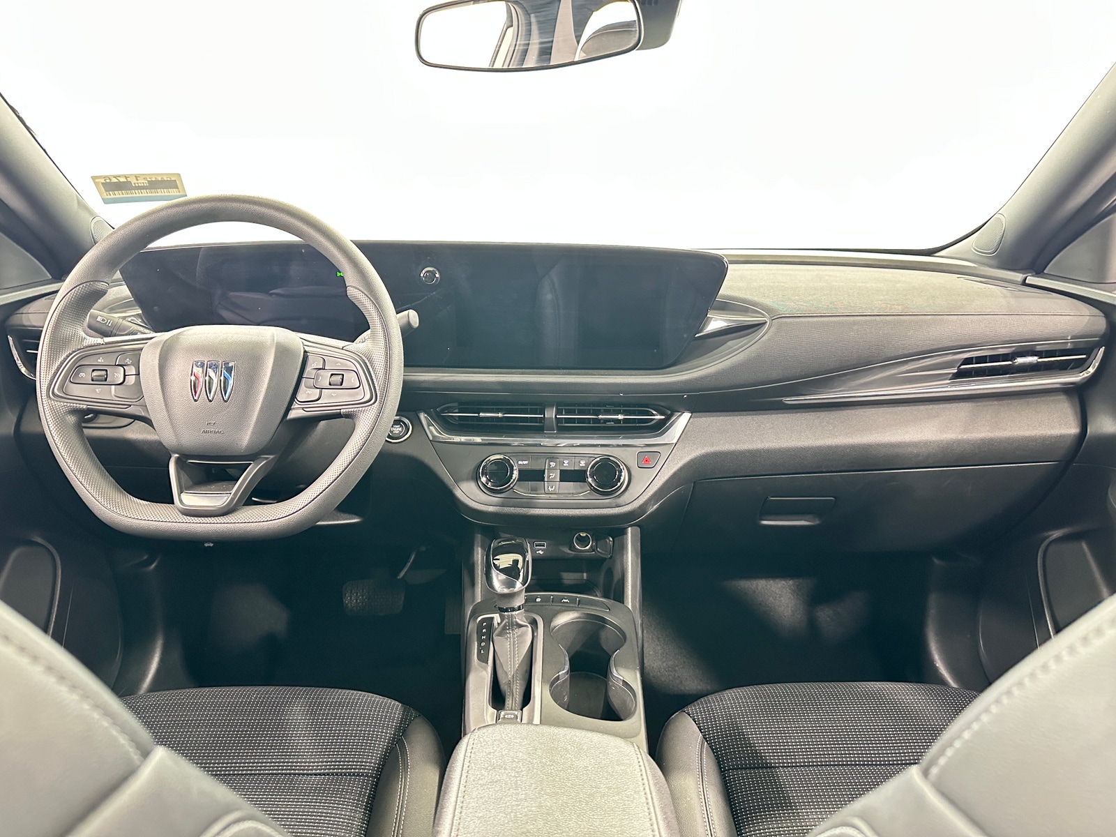 Thumbnail: 2025 Buick Envista - 3