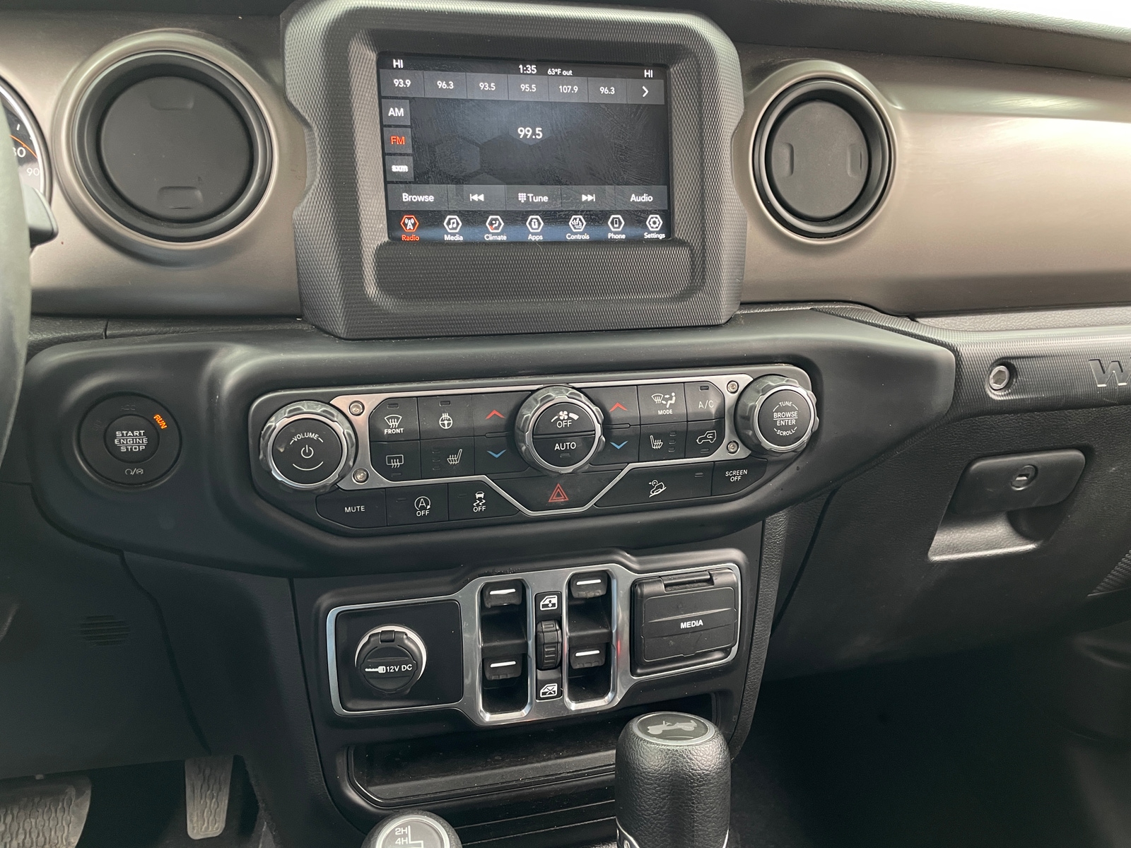 Thumbnail: 2020 Jeep Wrangler - 4