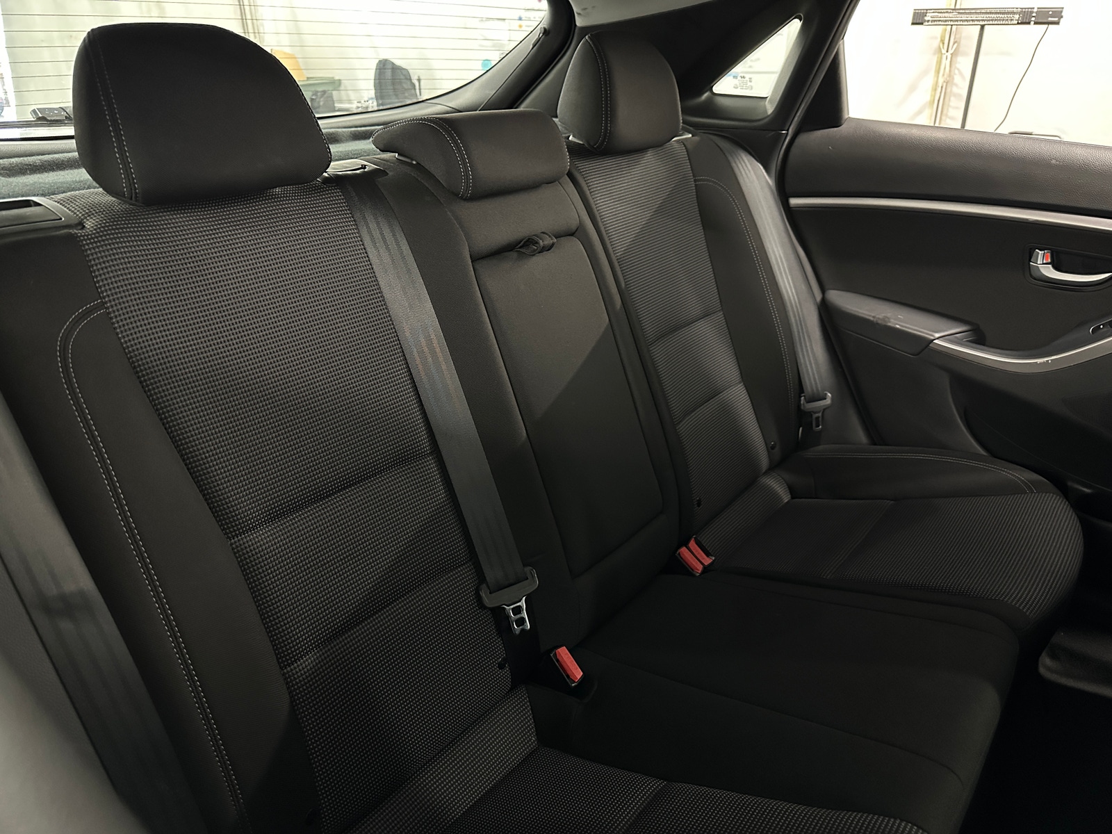 Thumbnail: 2017 Hyundai Elantra - 6