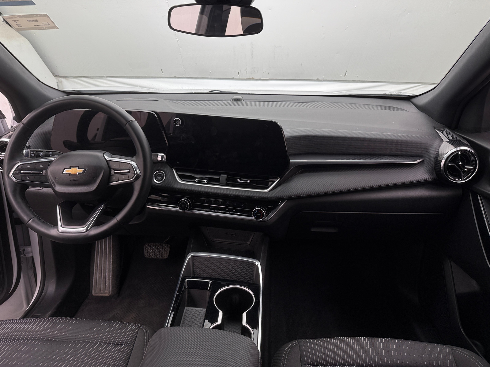 Thumbnail: 2025 Chevrolet Equinox - 3