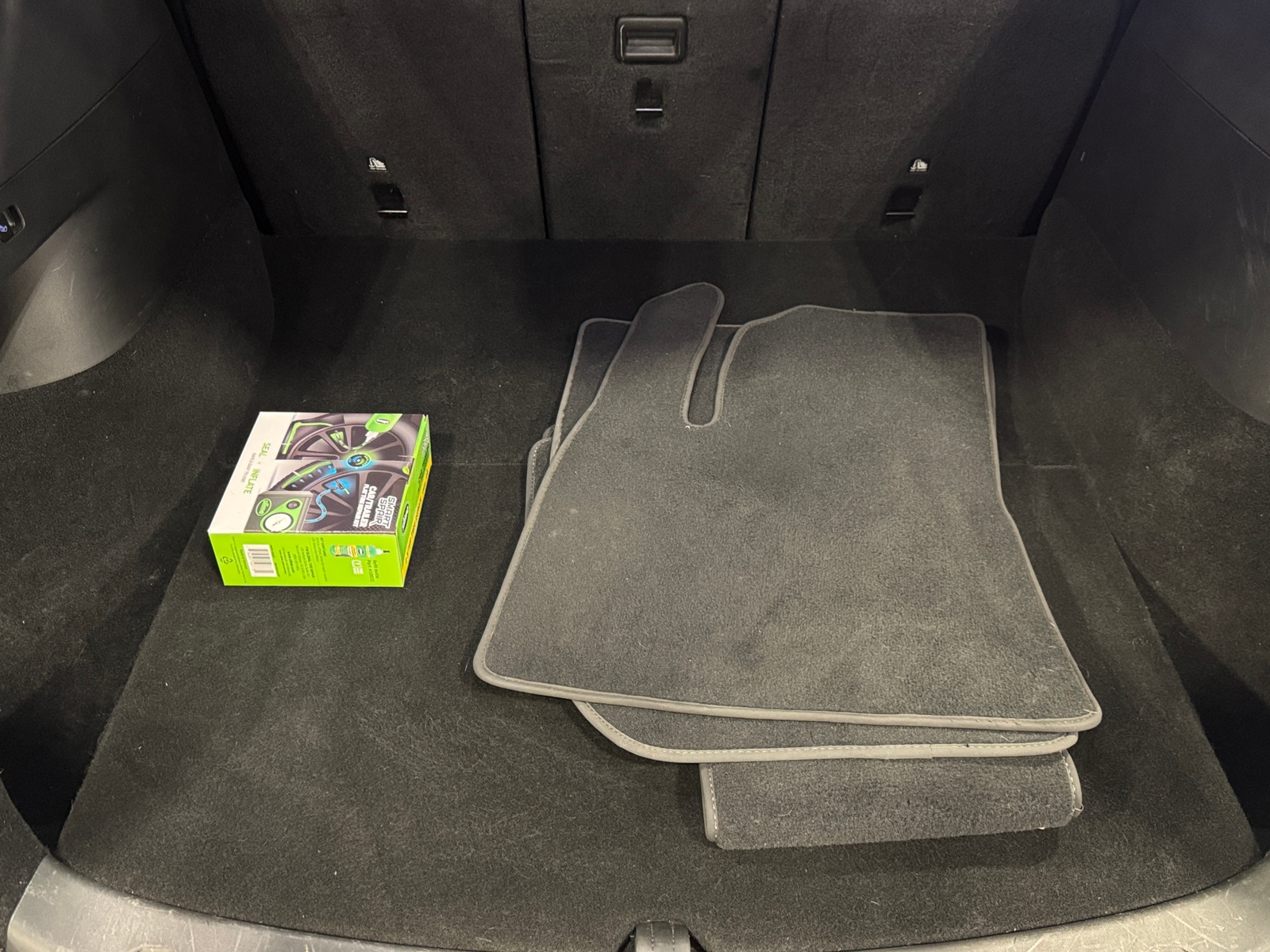 Thumbnail: 2022 Tesla Model Y - 6