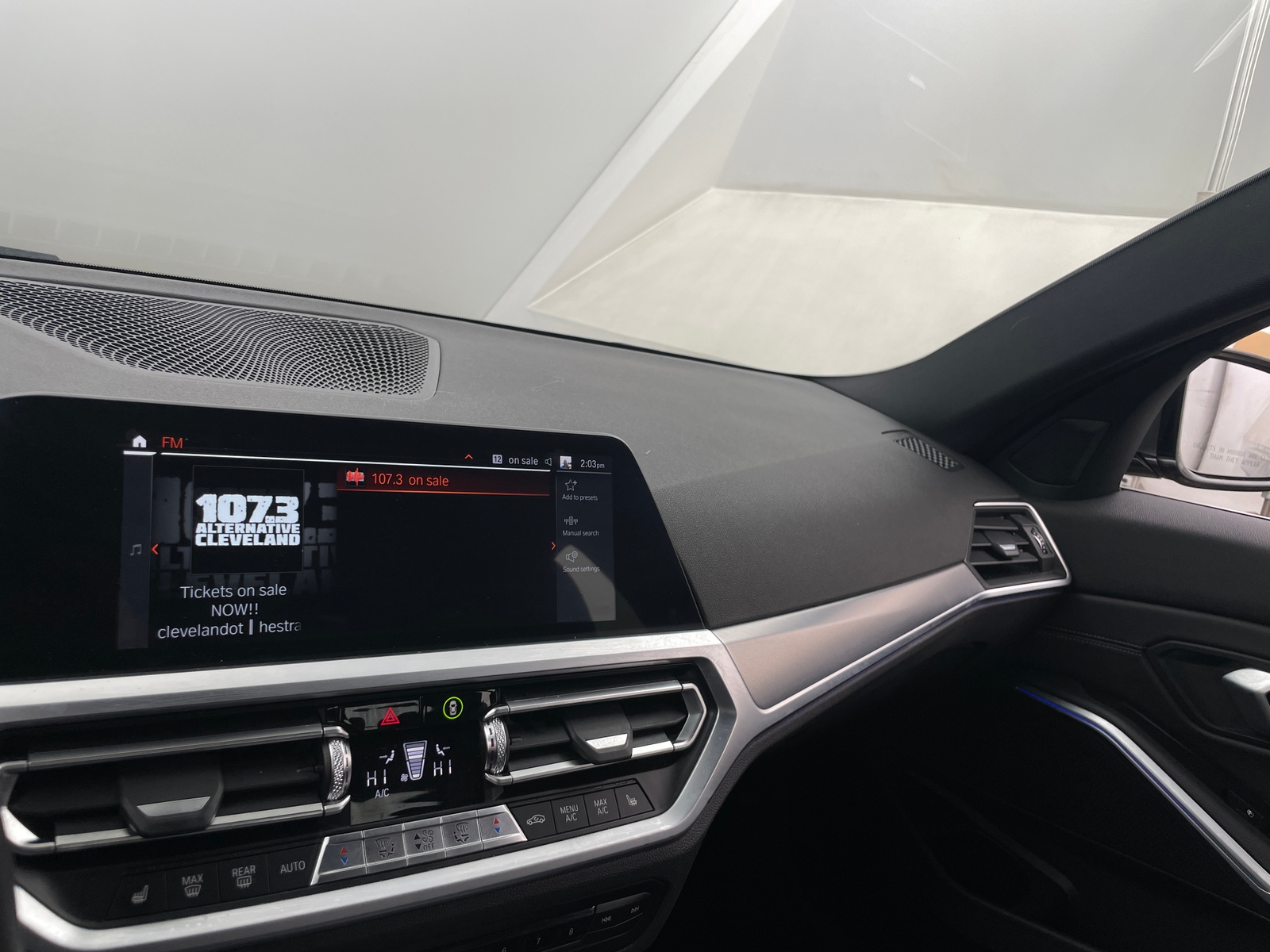 Thumbnail: 2020 BMW 3 Series - 3