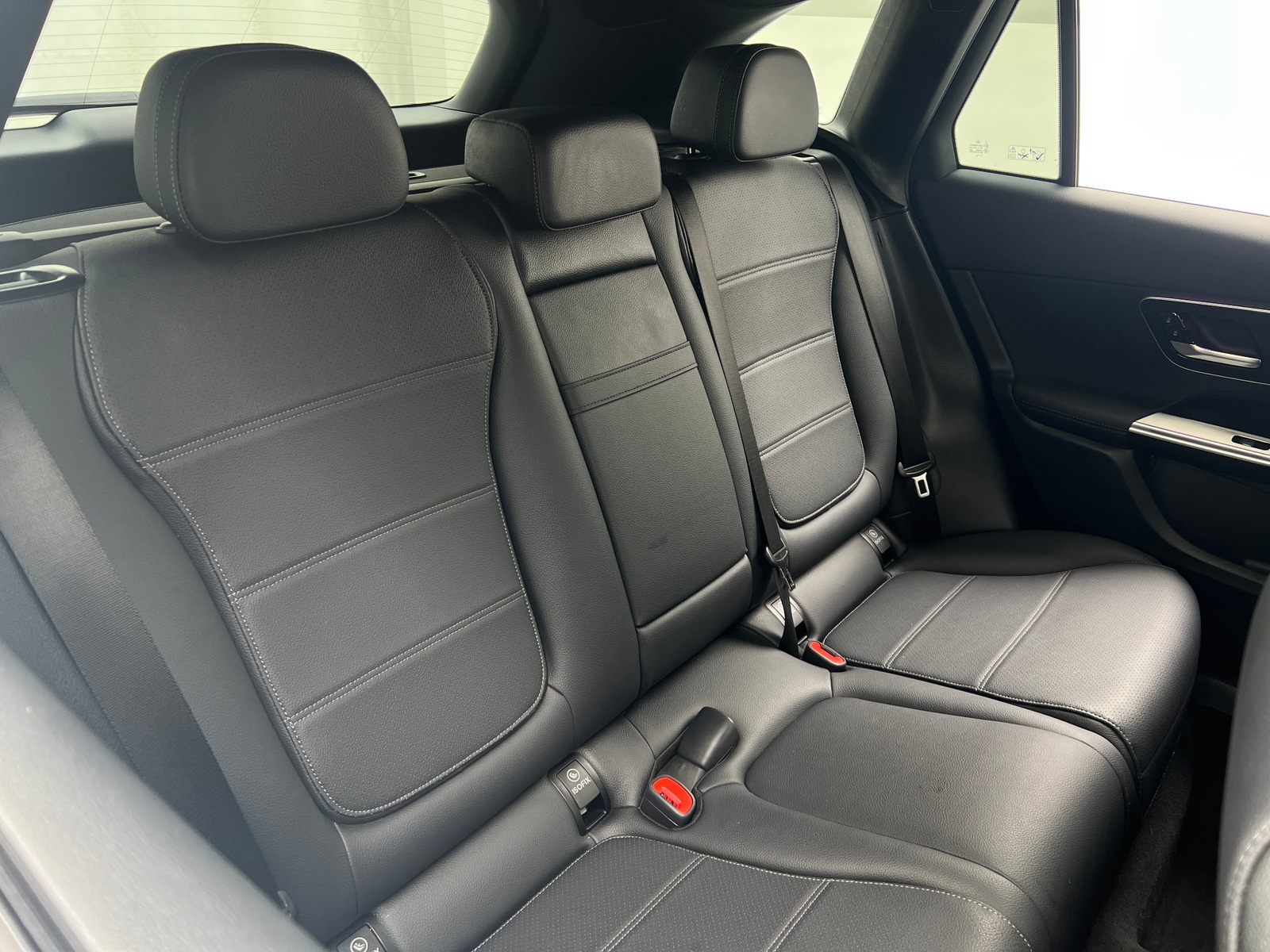 Thumbnail: 2025 Mercedes-Benz GLC - 5