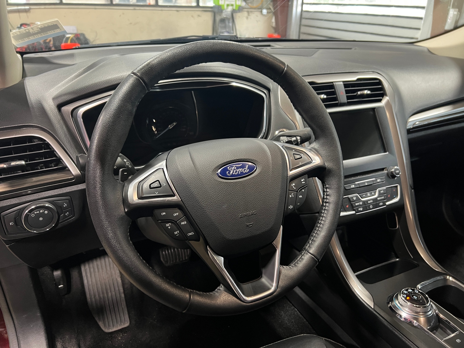 Thumbnail: 2017 Ford Fusion - 5