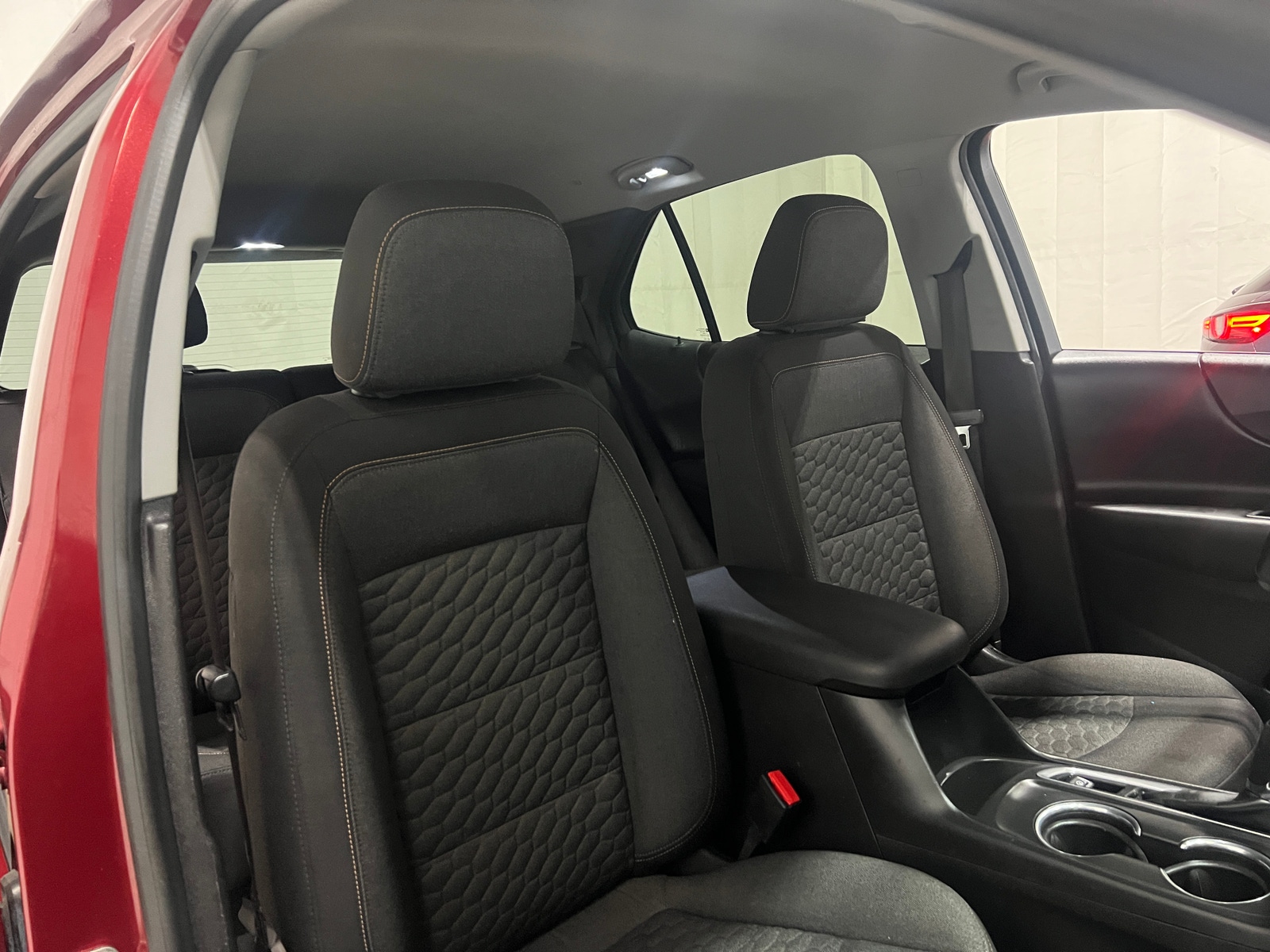 Thumbnail: 2018 Chevrolet Equinox - 2