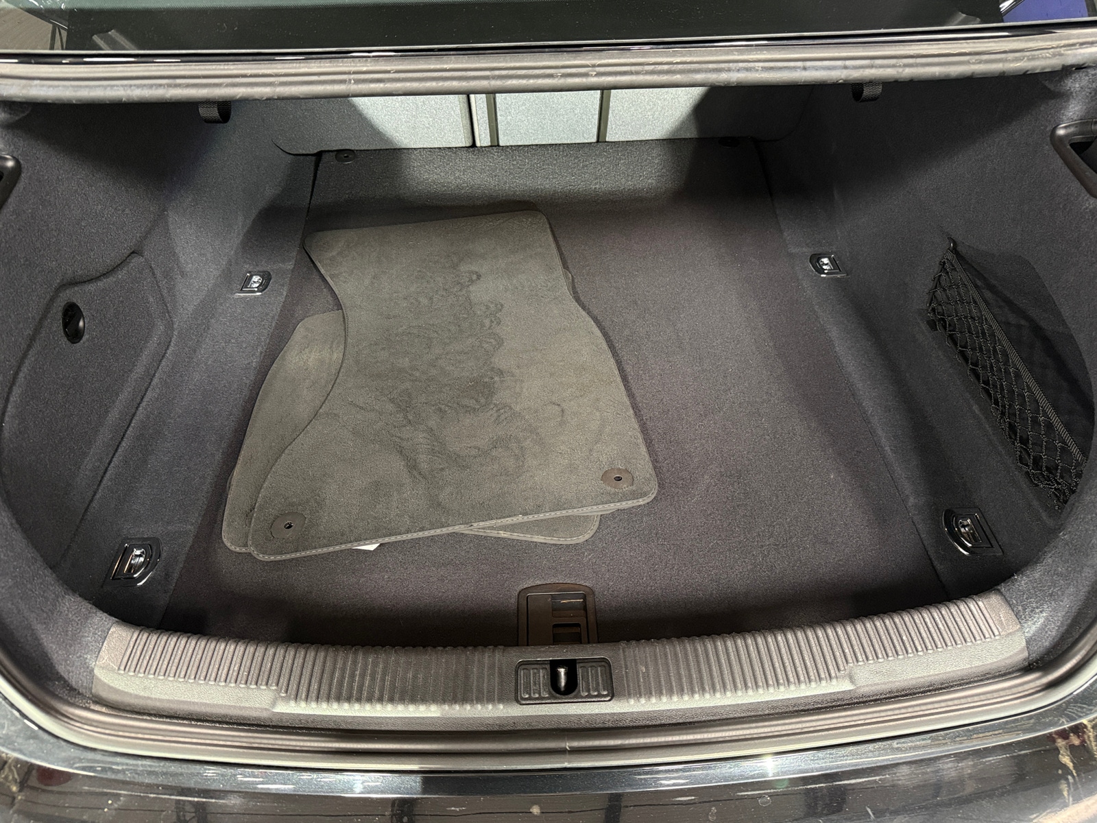 Thumbnail: 2014 Audi A6 - 6