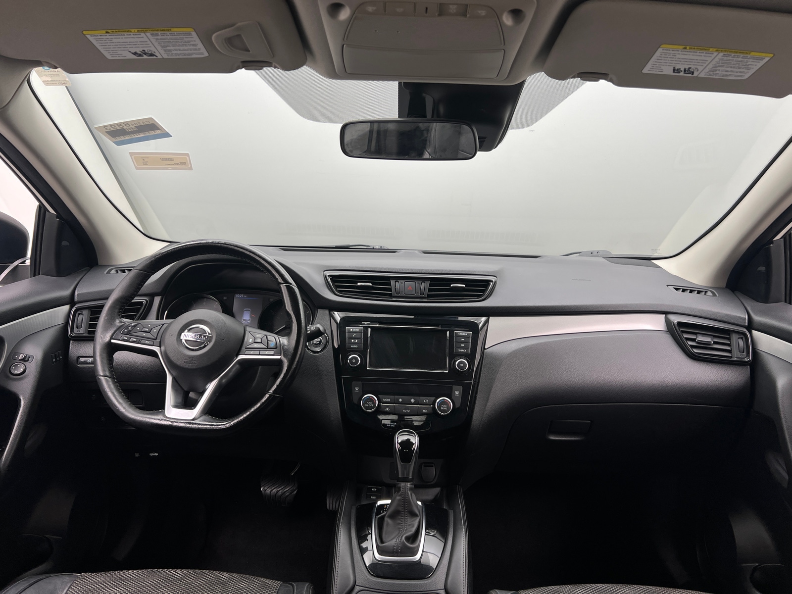 Thumbnail: 2020 Nissan Rogue Sport - 3