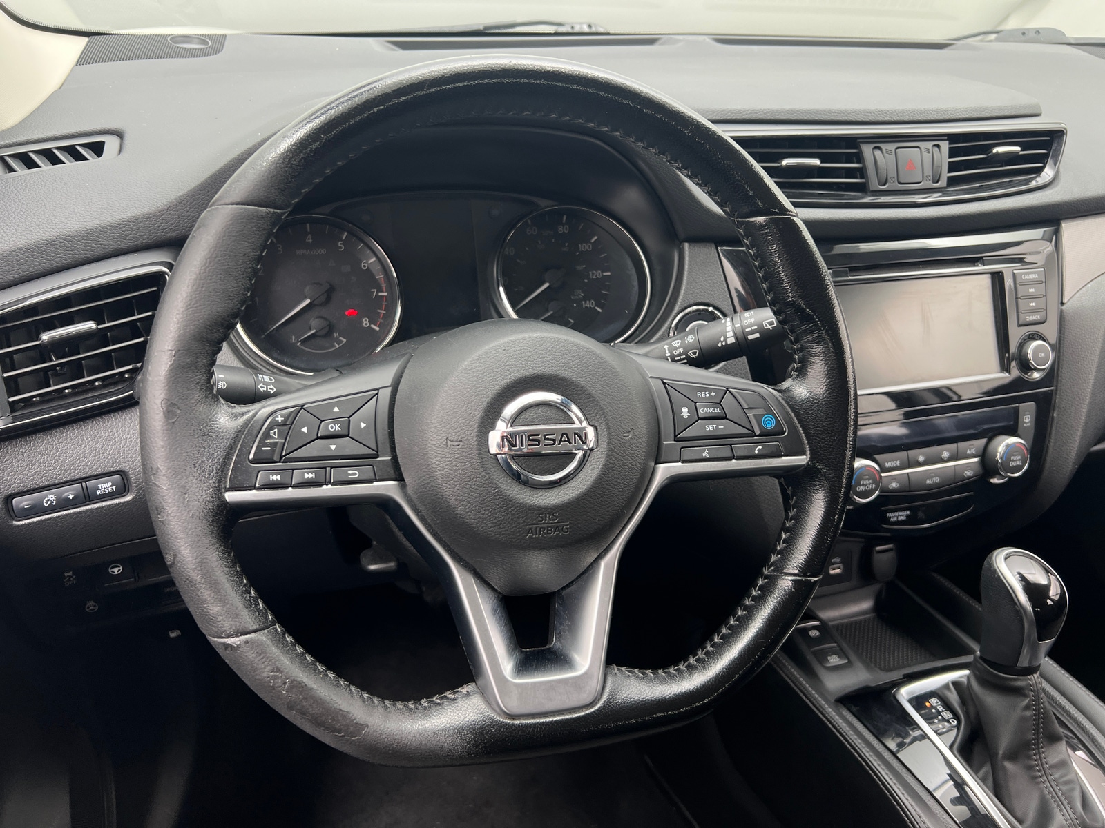 Thumbnail: 2020 Nissan Rogue Sport - 5