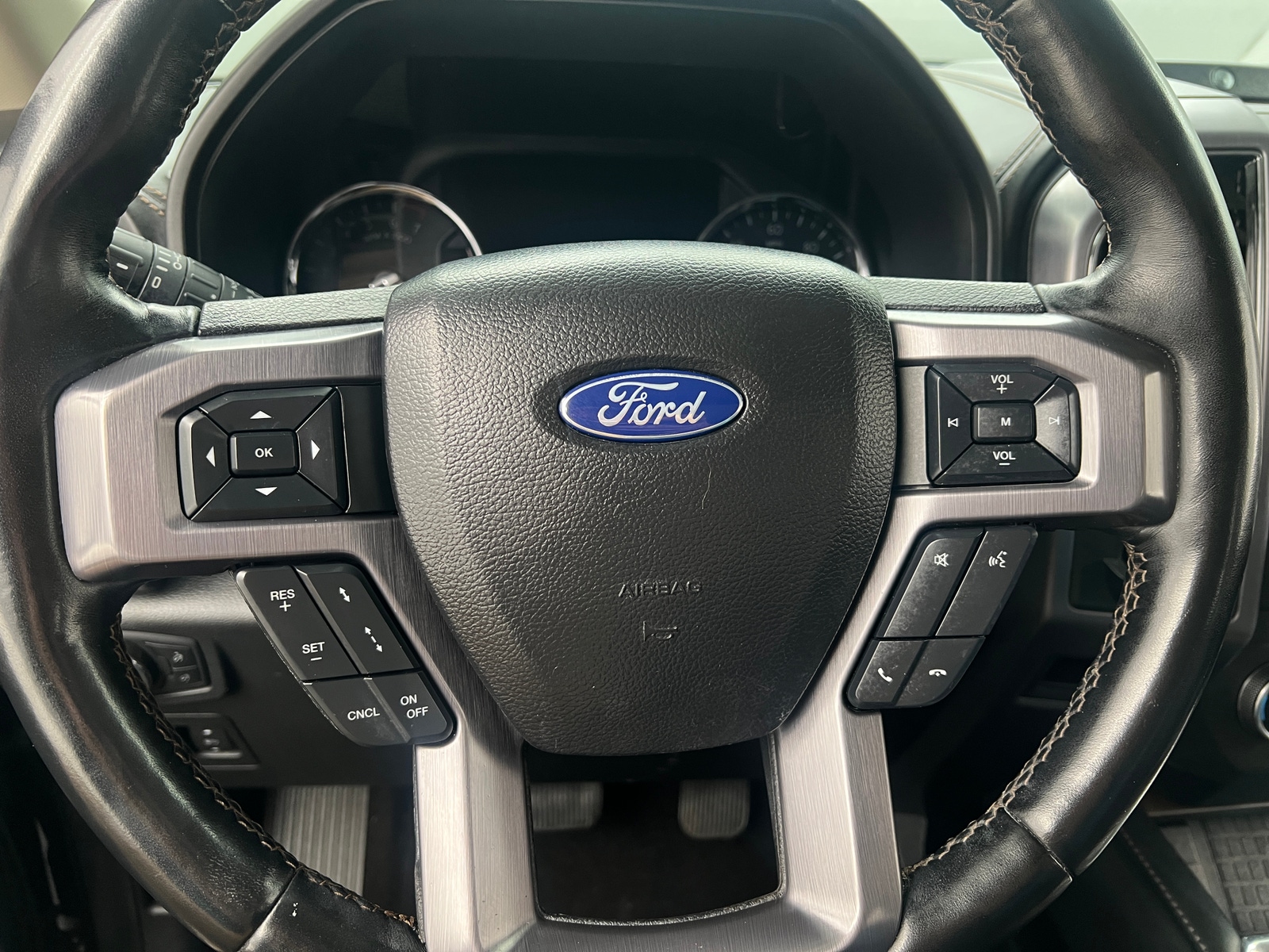 Thumbnail: 2020 Ford Expedition - 4