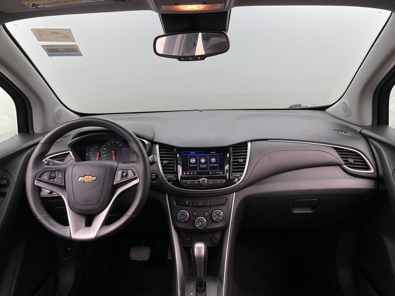 Thumbnail: 2021 Chevrolet Trax - 3