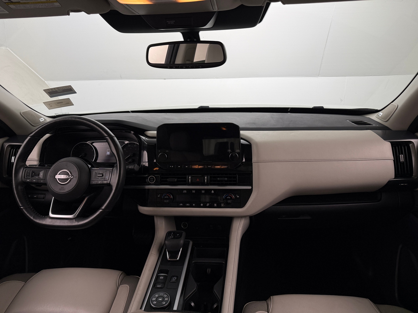 Thumbnail: 2022 Nissan Pathfinder - 2