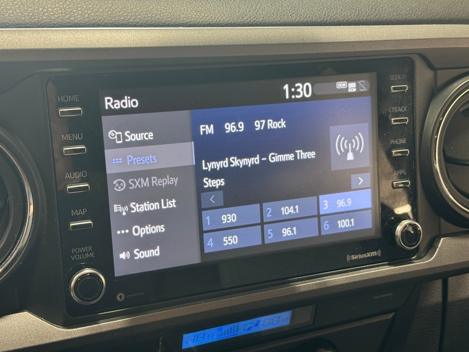 Thumbnail: 2023 Toyota Tacoma - 4