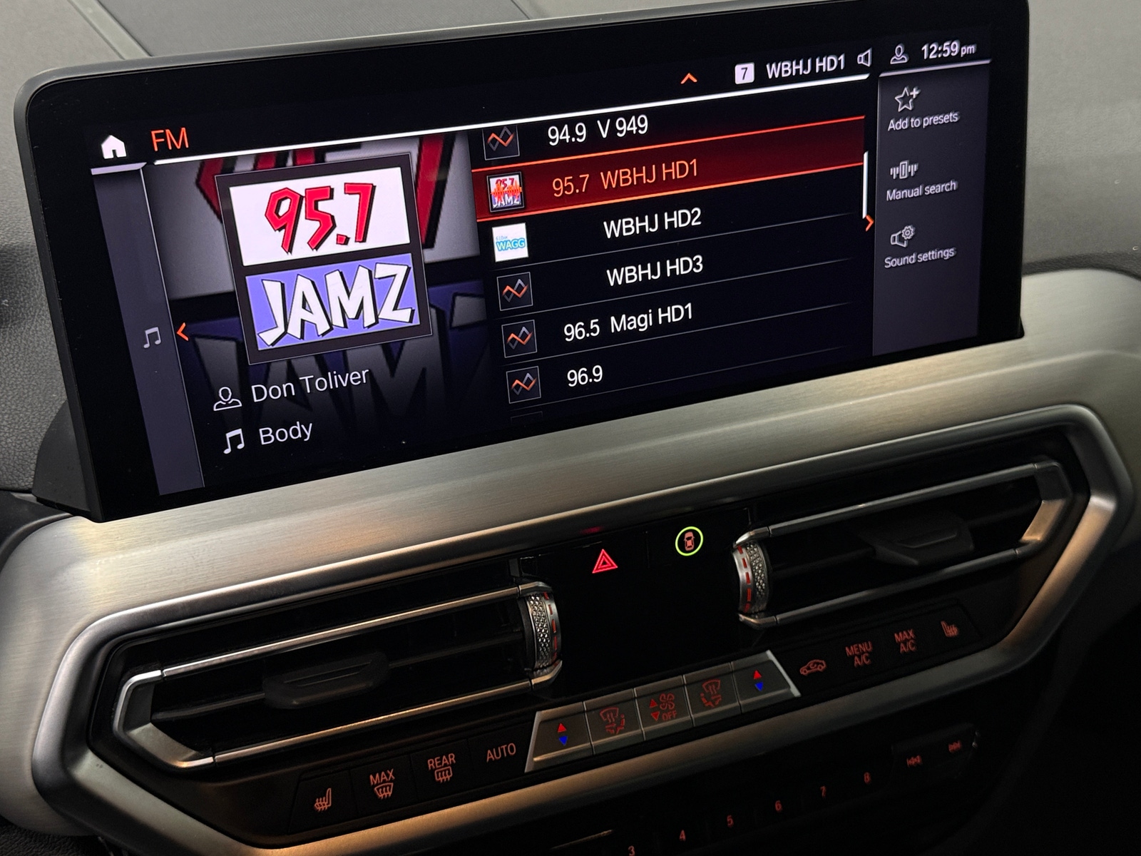 Thumbnail: 2025 BMW X4 - 3