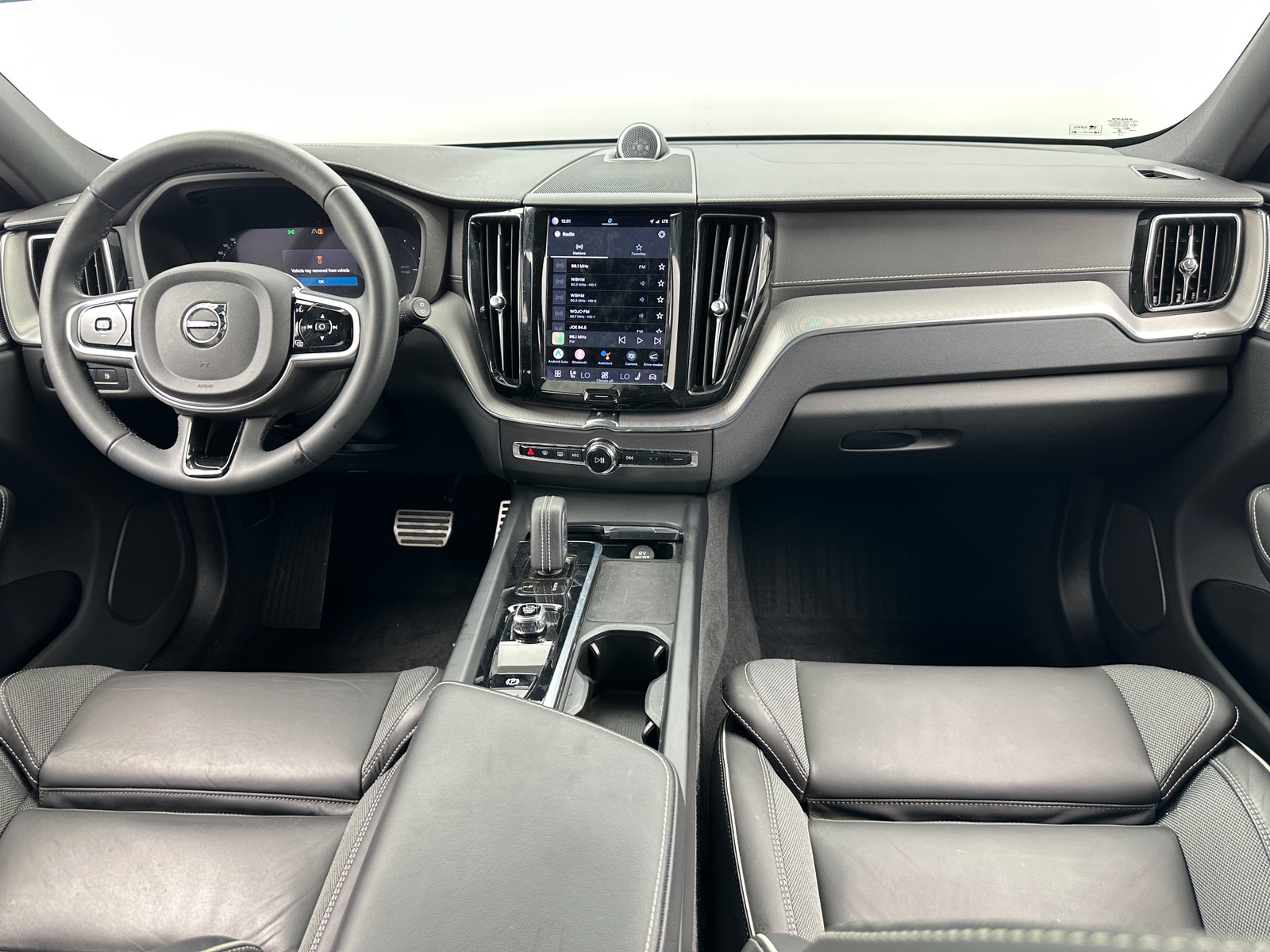 Thumbnail: 2022 Volvo XC60 - 2