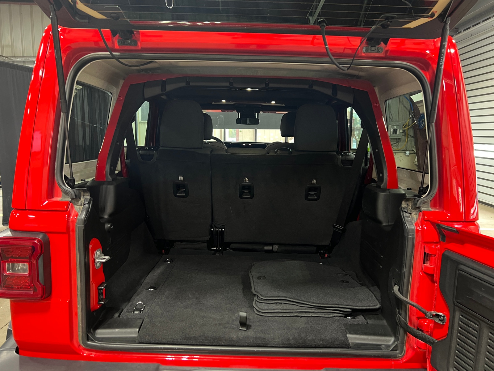 Thumbnail: 2025 Jeep Wrangler - 7