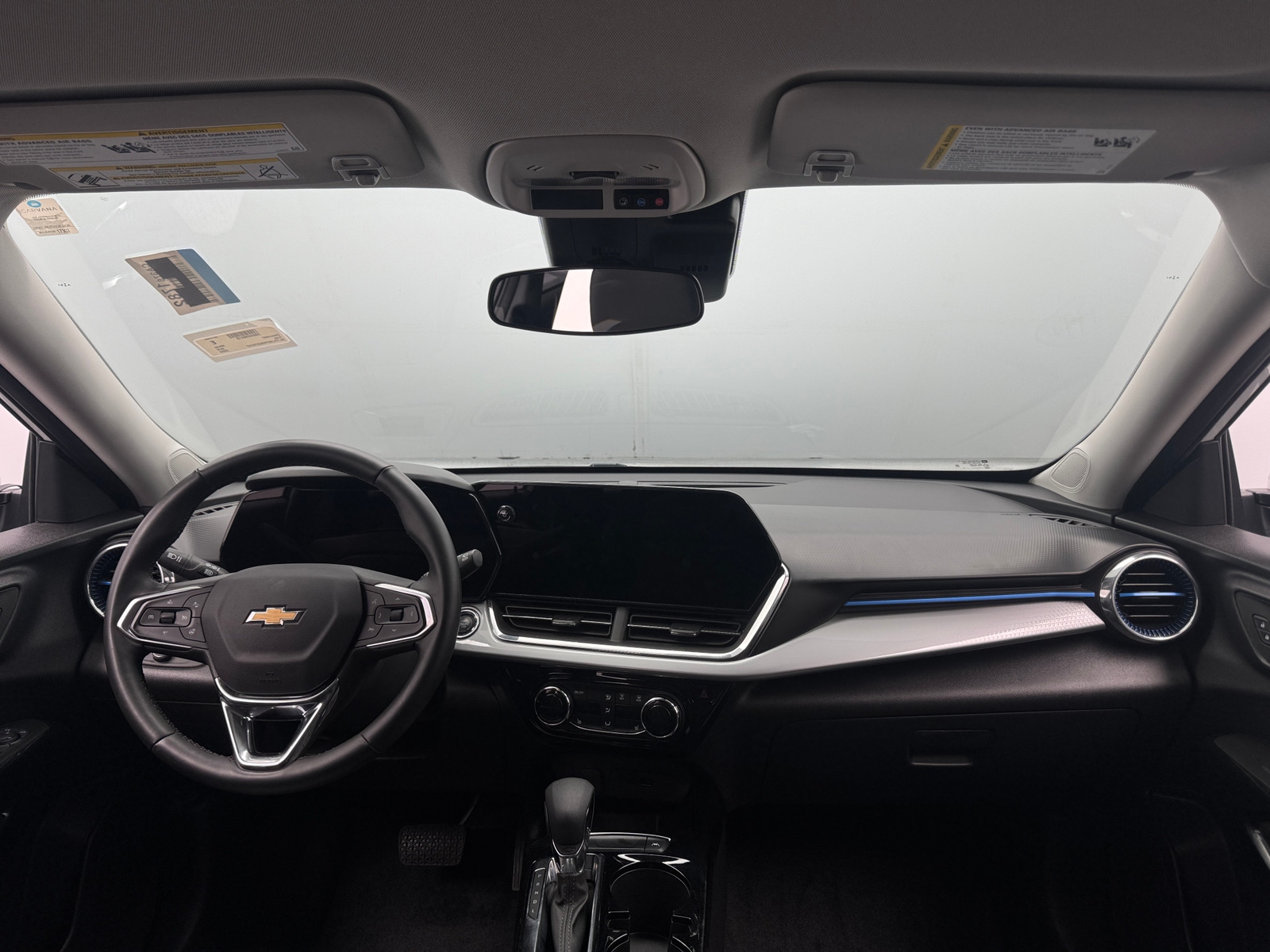 Thumbnail: 2025 Chevrolet Trax - 3