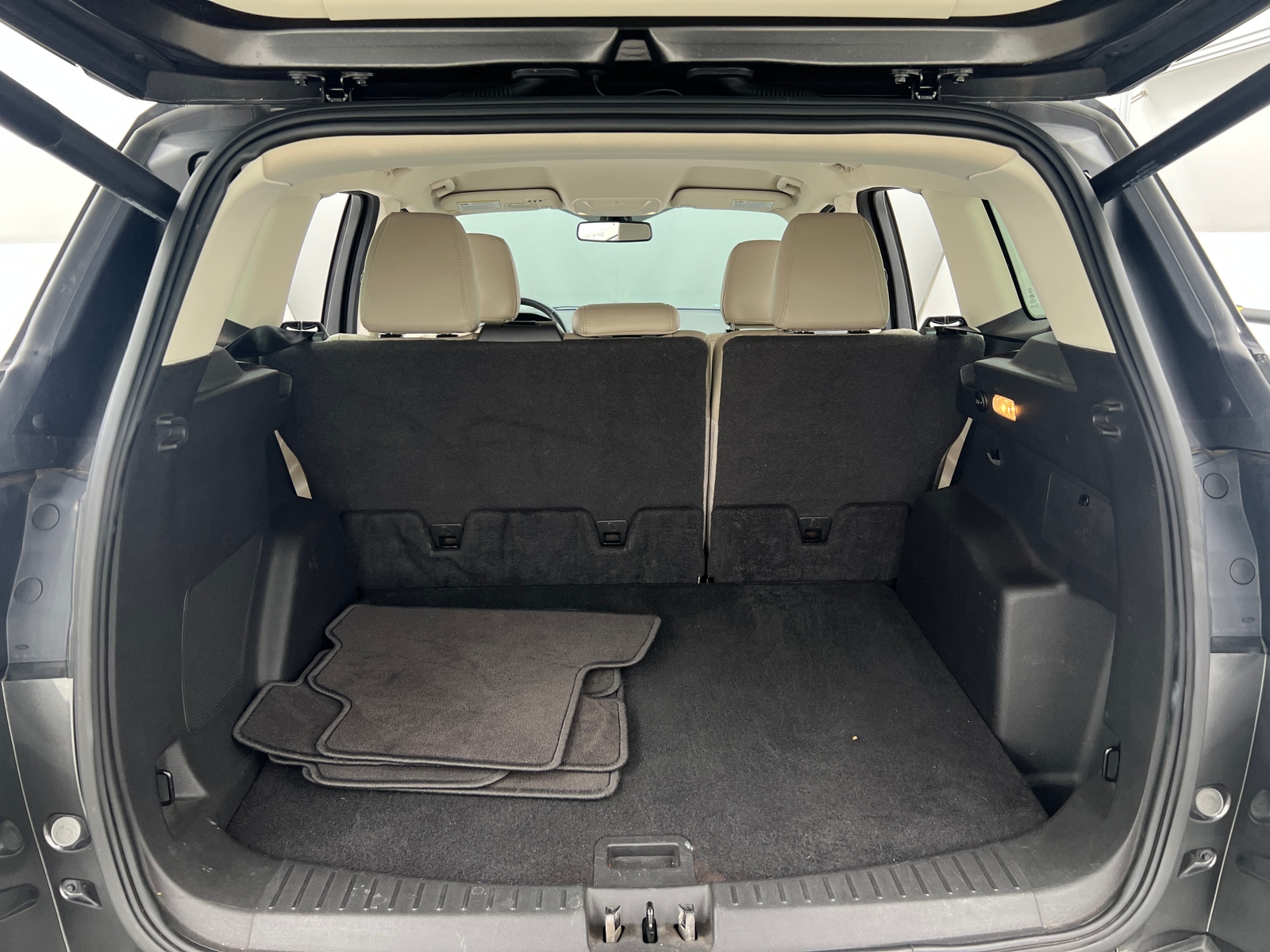 Thumbnail: 2019 Ford Escape - 6