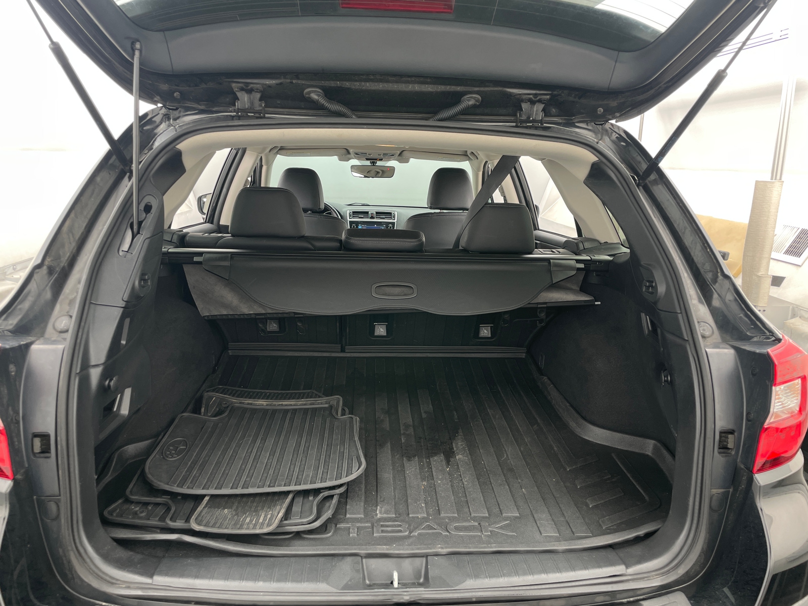 Thumbnail: 2018 Subaru Outback - 6